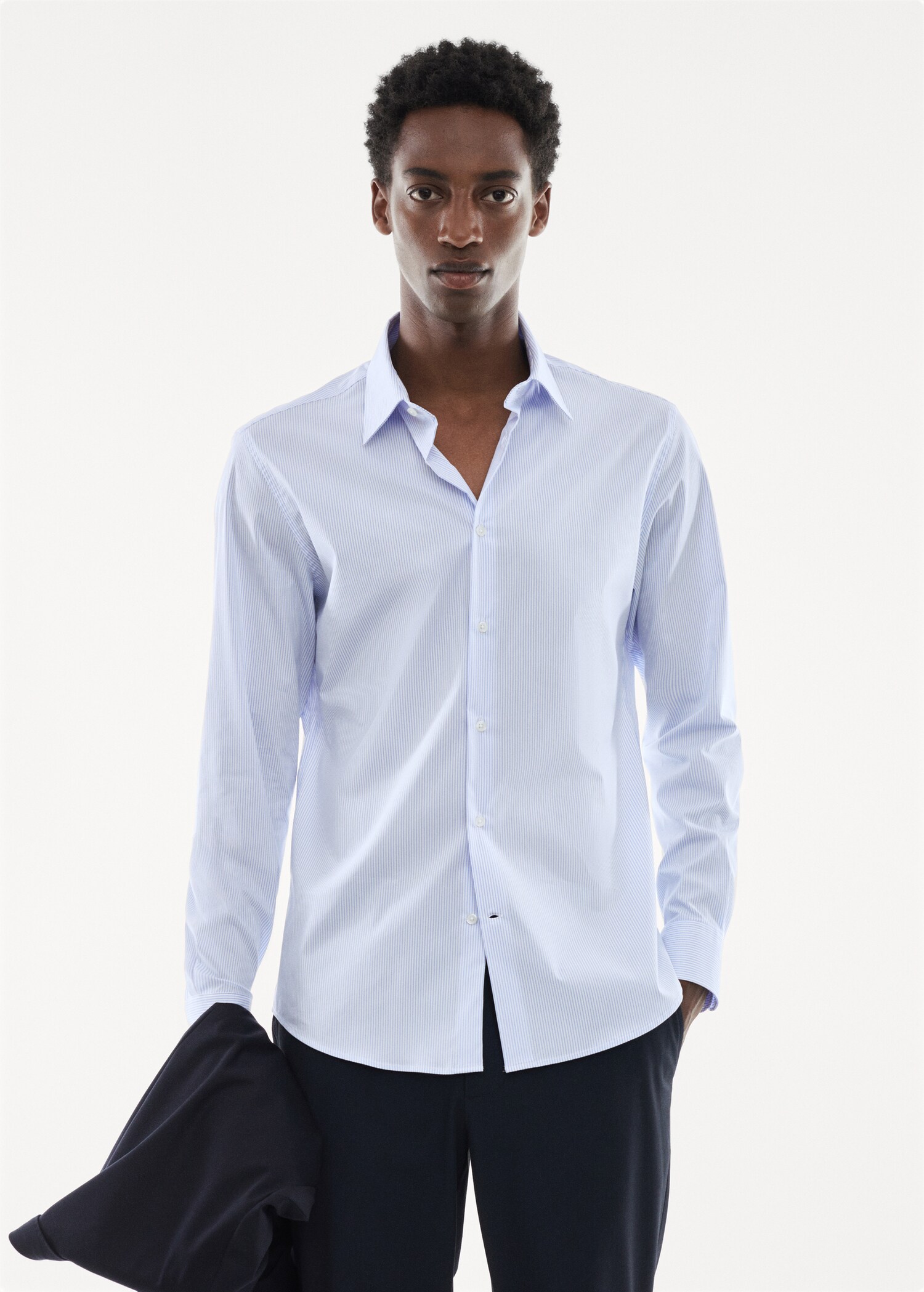 Camisa traje slim fit algodón stretch - Plano medio