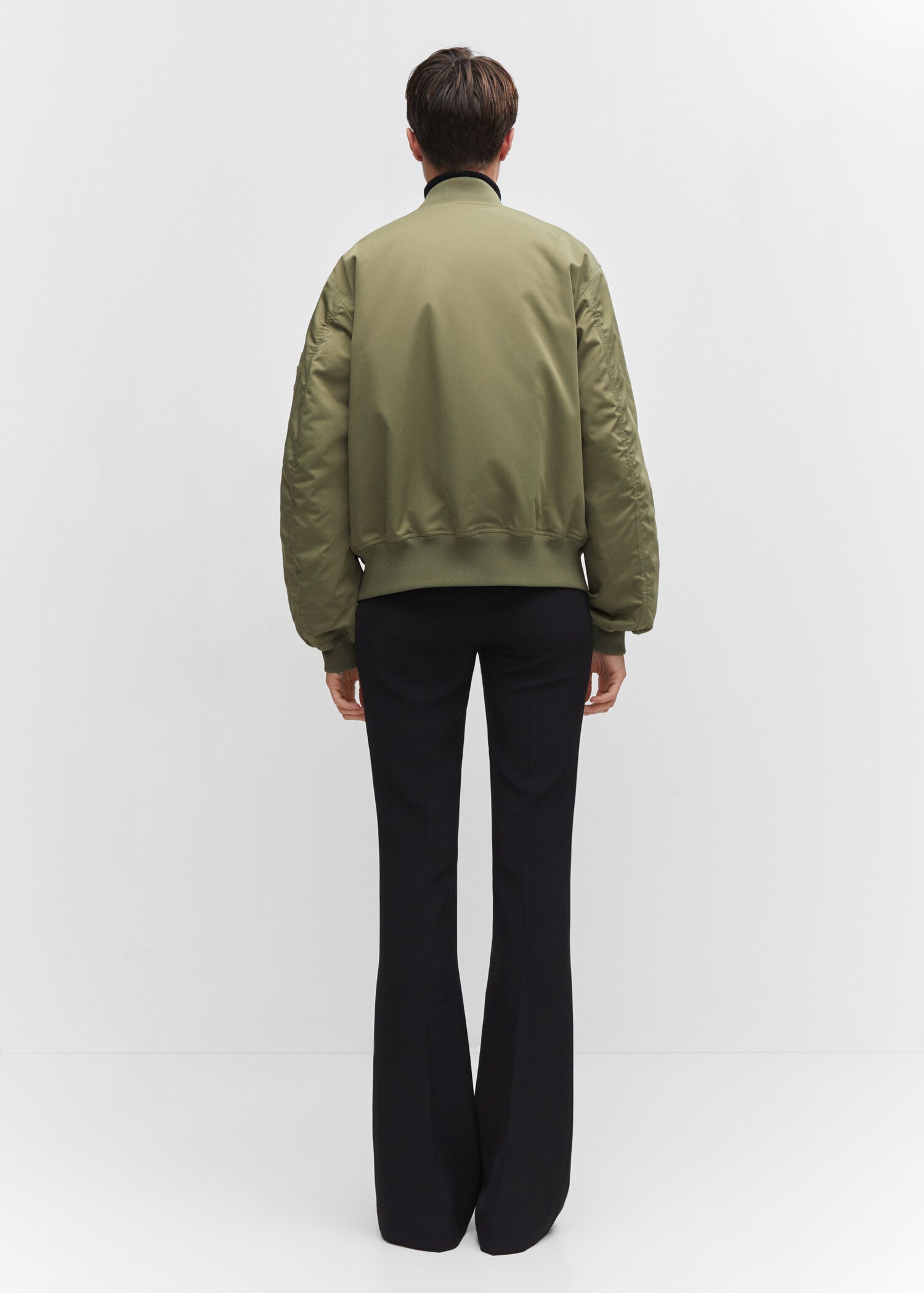 Oversized bomber jacket - Reverse of the article