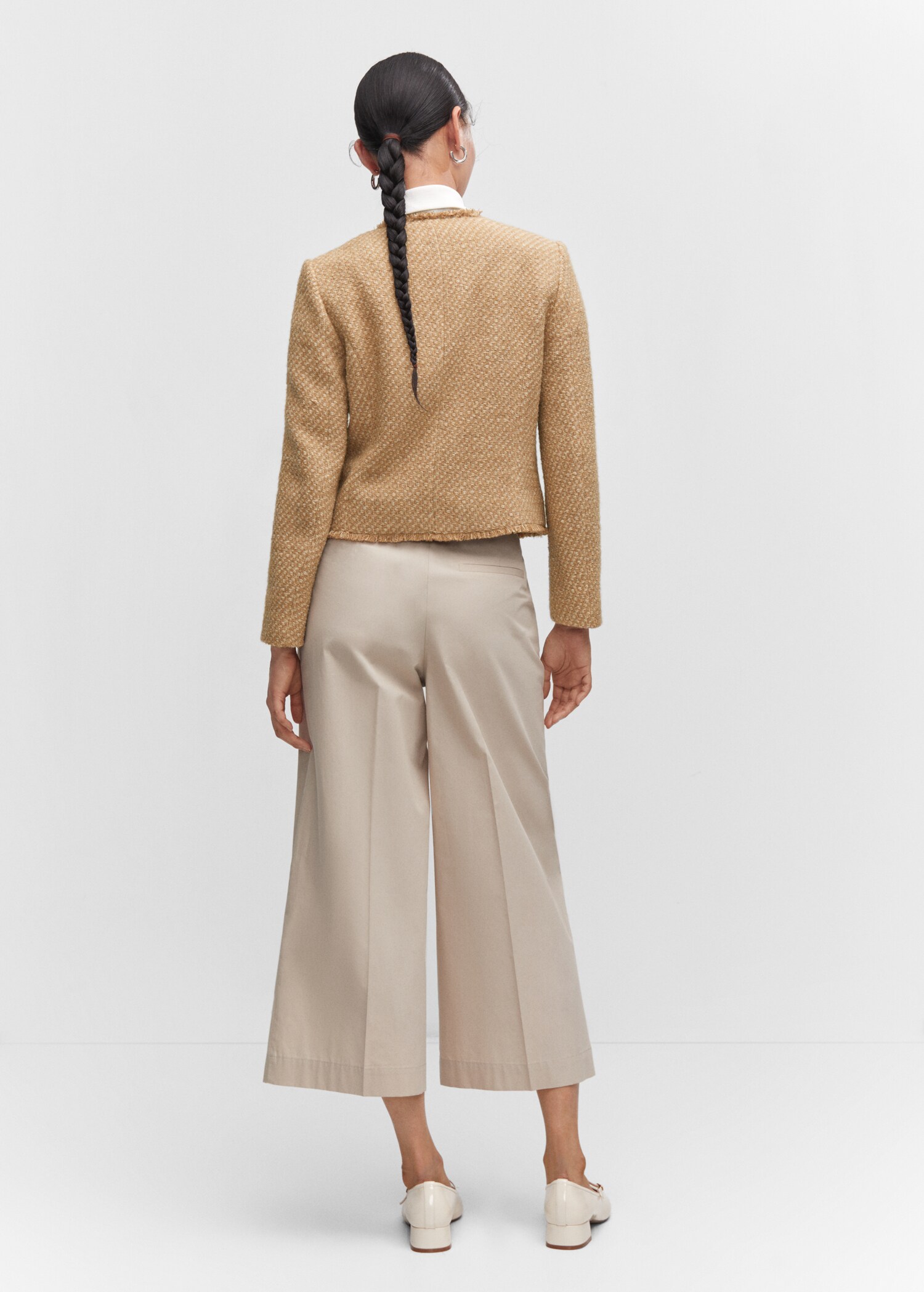 Tweed jacket with pockets - Reverse of the article