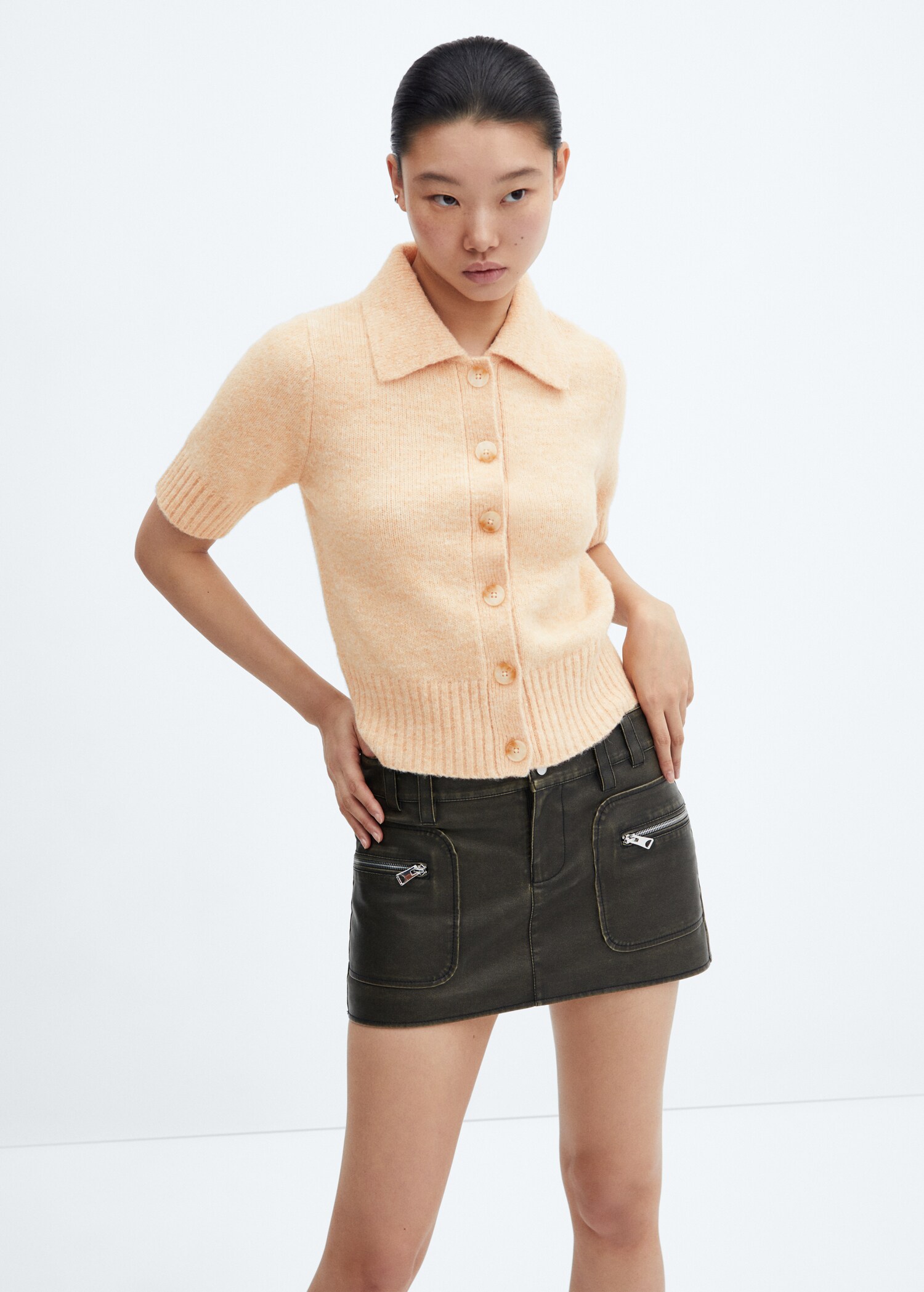 Cardigan manga corta cuello camisero - Plano medio