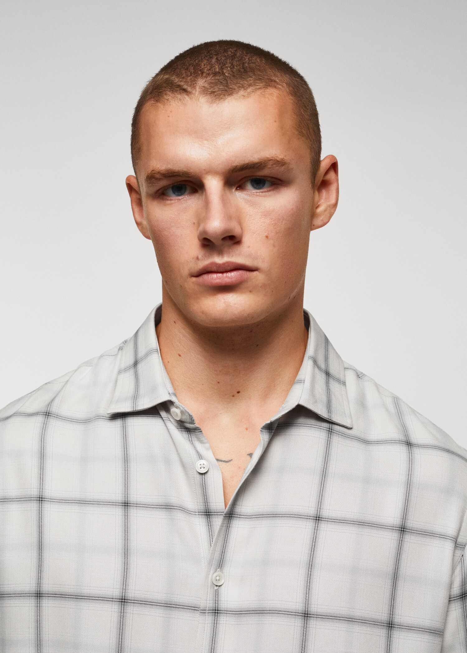 Regular-fit windowpane shirt - Details of the article 1