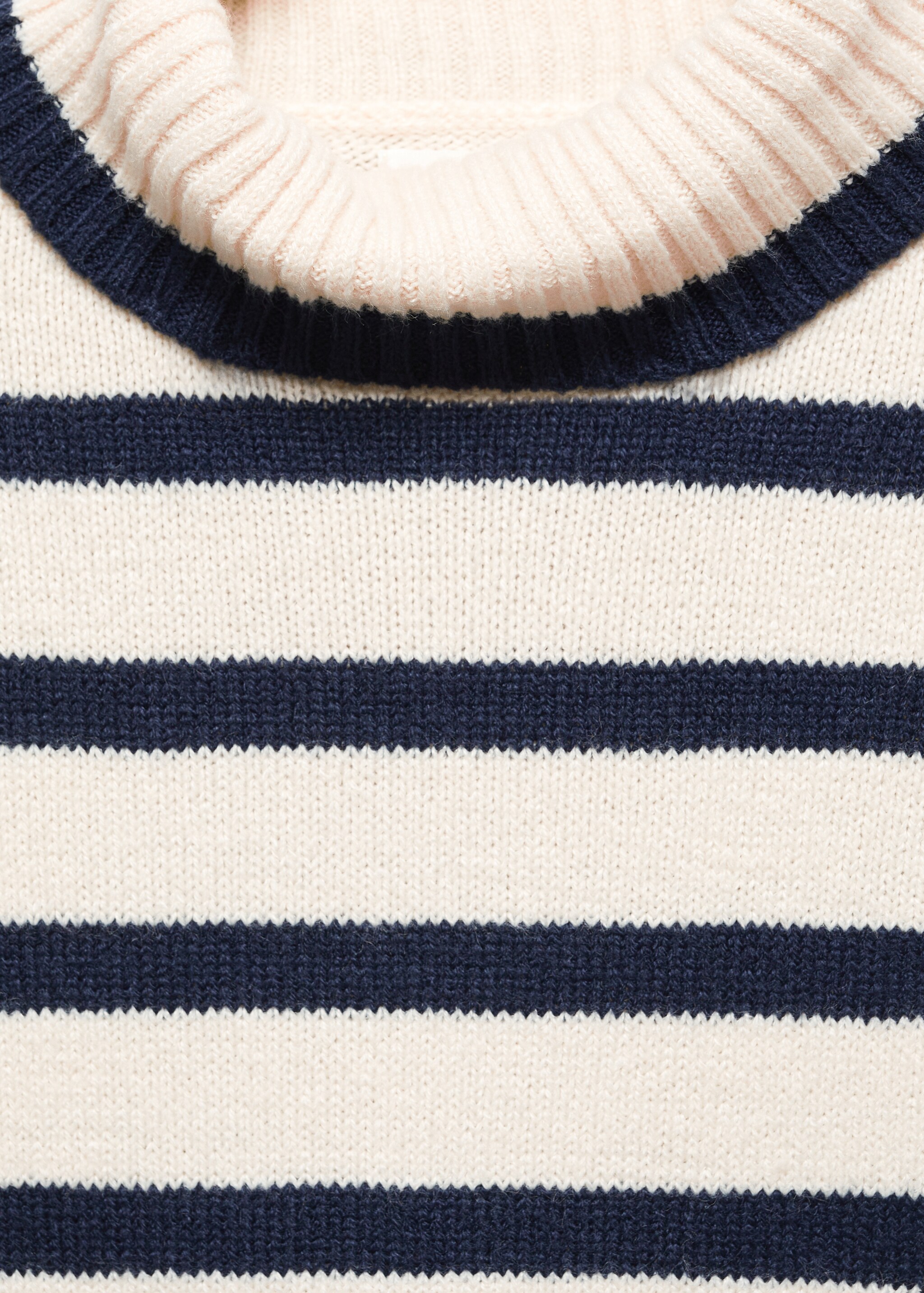 Stand-collar striped sweater - Detail van het artikel 8