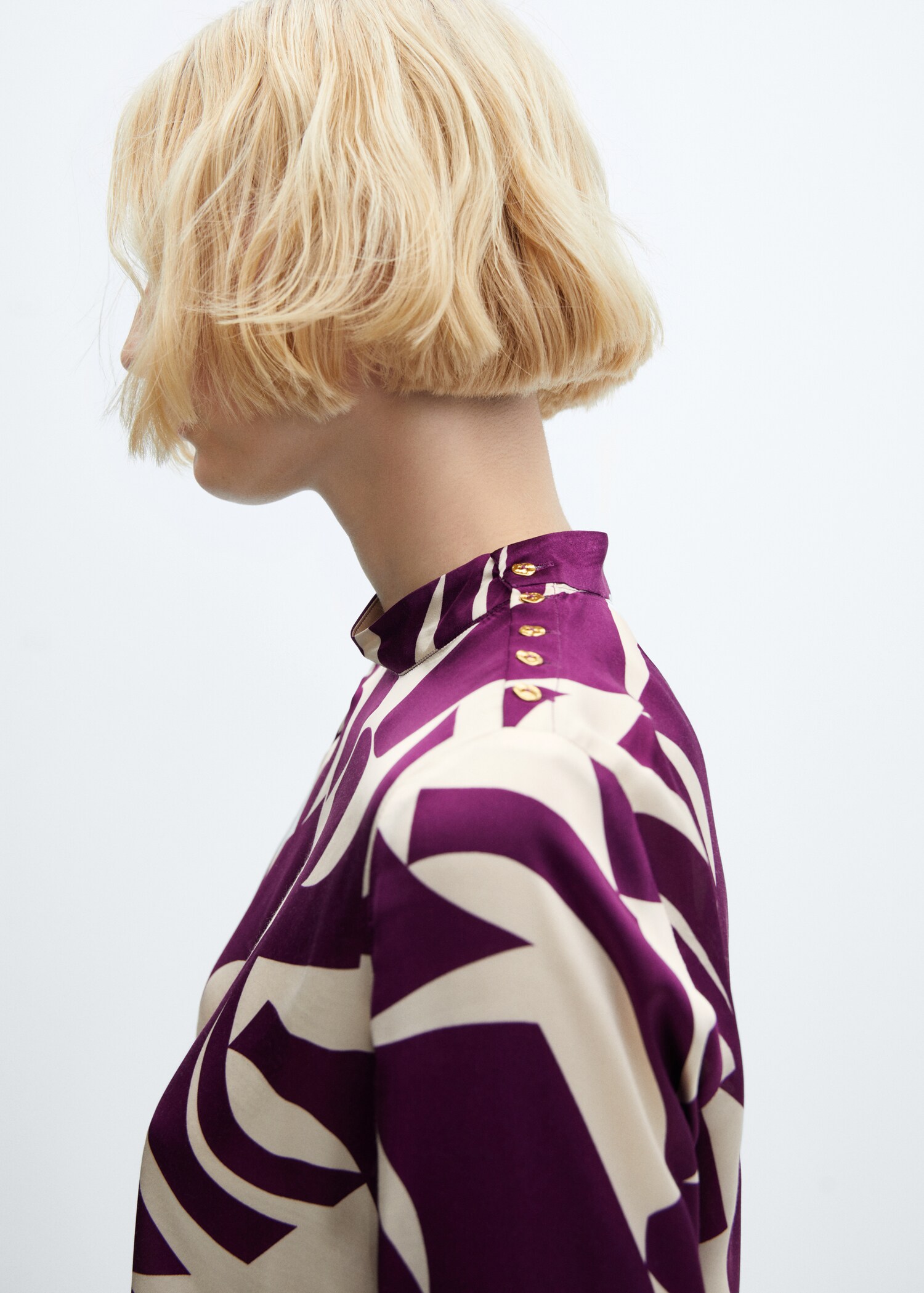 Blusa satinada estampada - Detalle del artículo 1