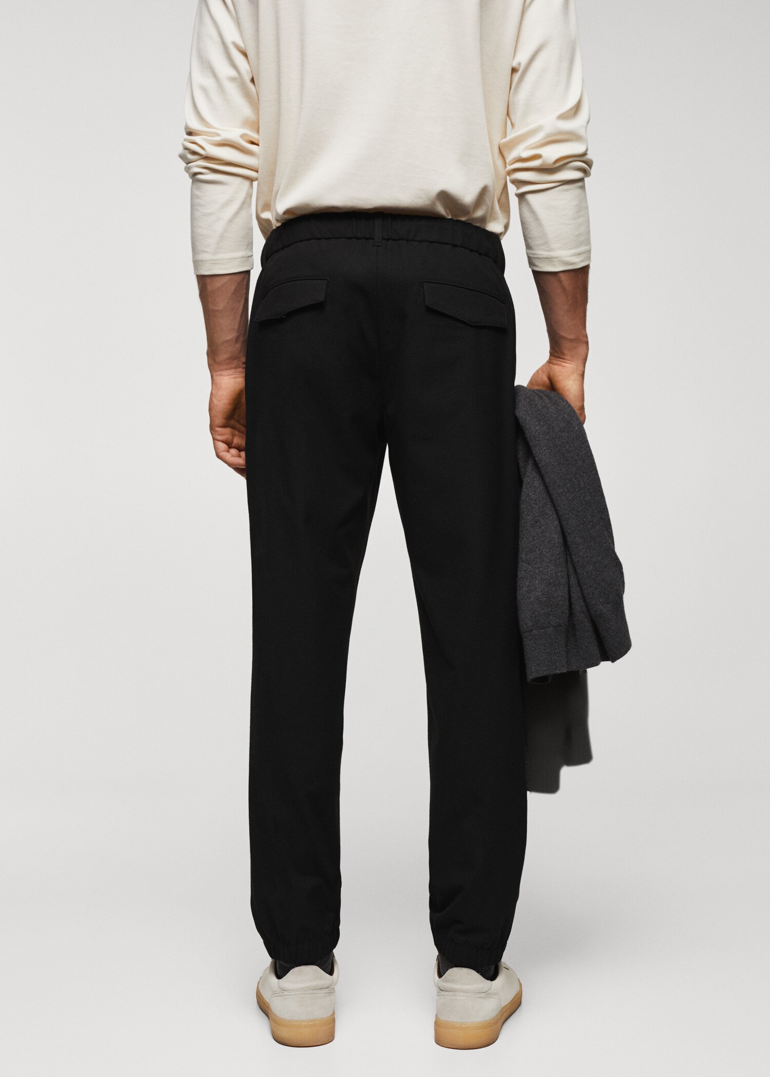 Pantalón jogger slim fit cordón - Reverso del artículo