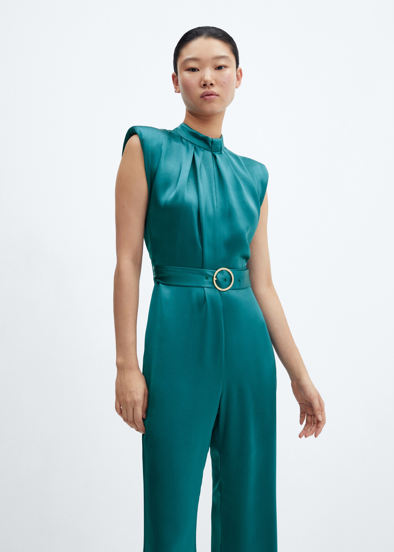 Shoulder padded jumpsuit with belt - Medium plane