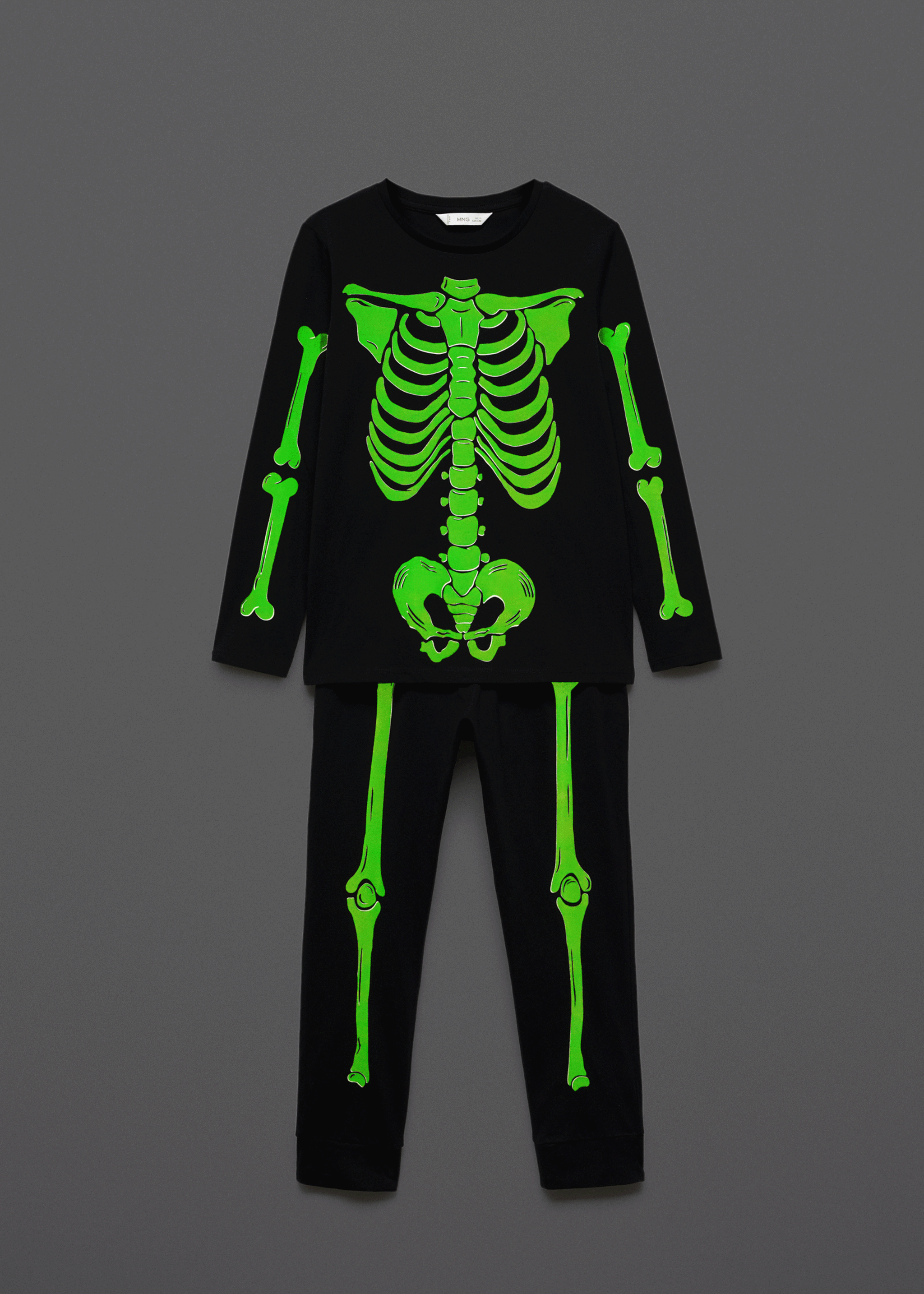 Пижама со светящимся в темноте скелетом - Деталь изделия 9