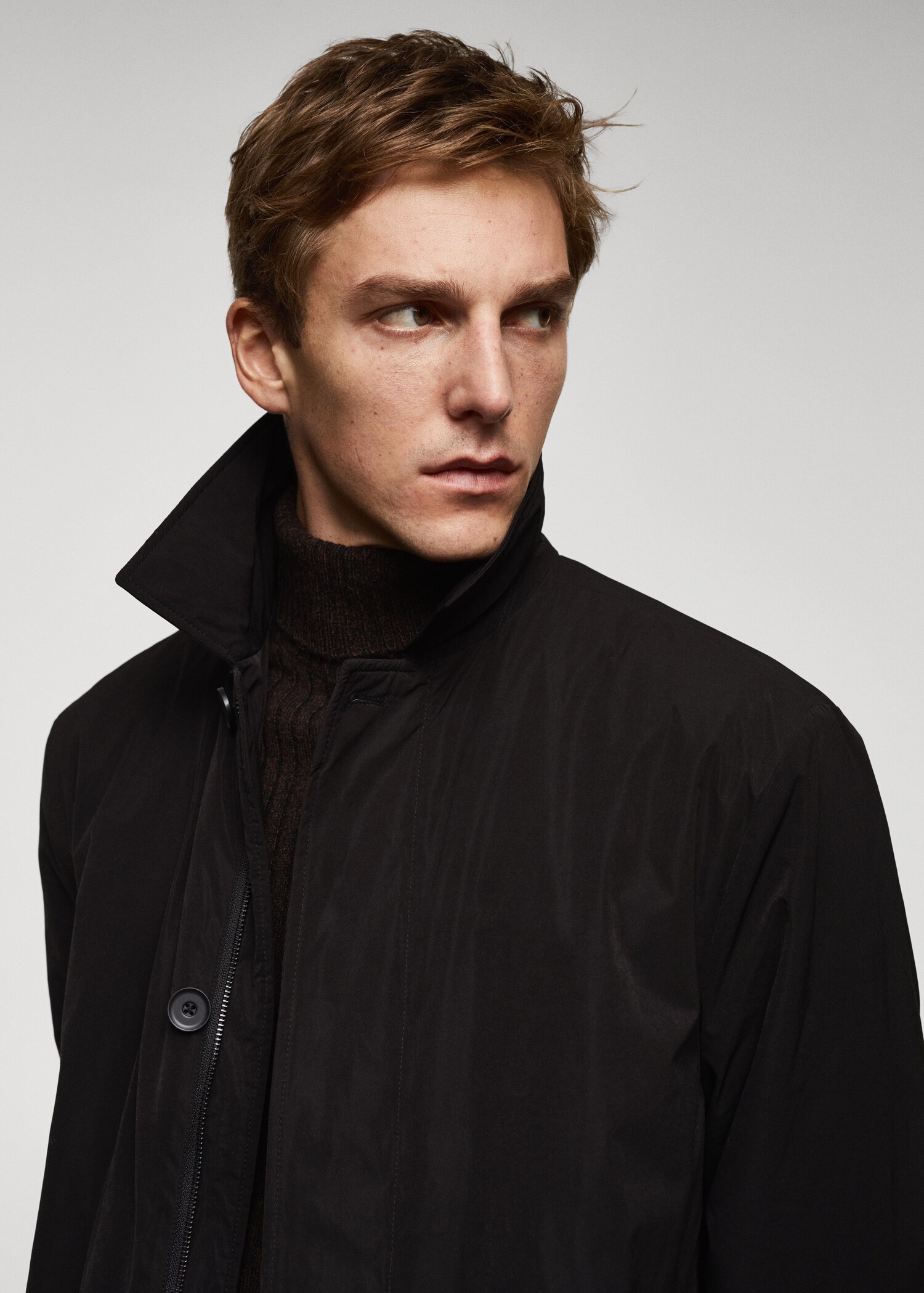 Water-repellent quilted trench coat - Details of the article 4