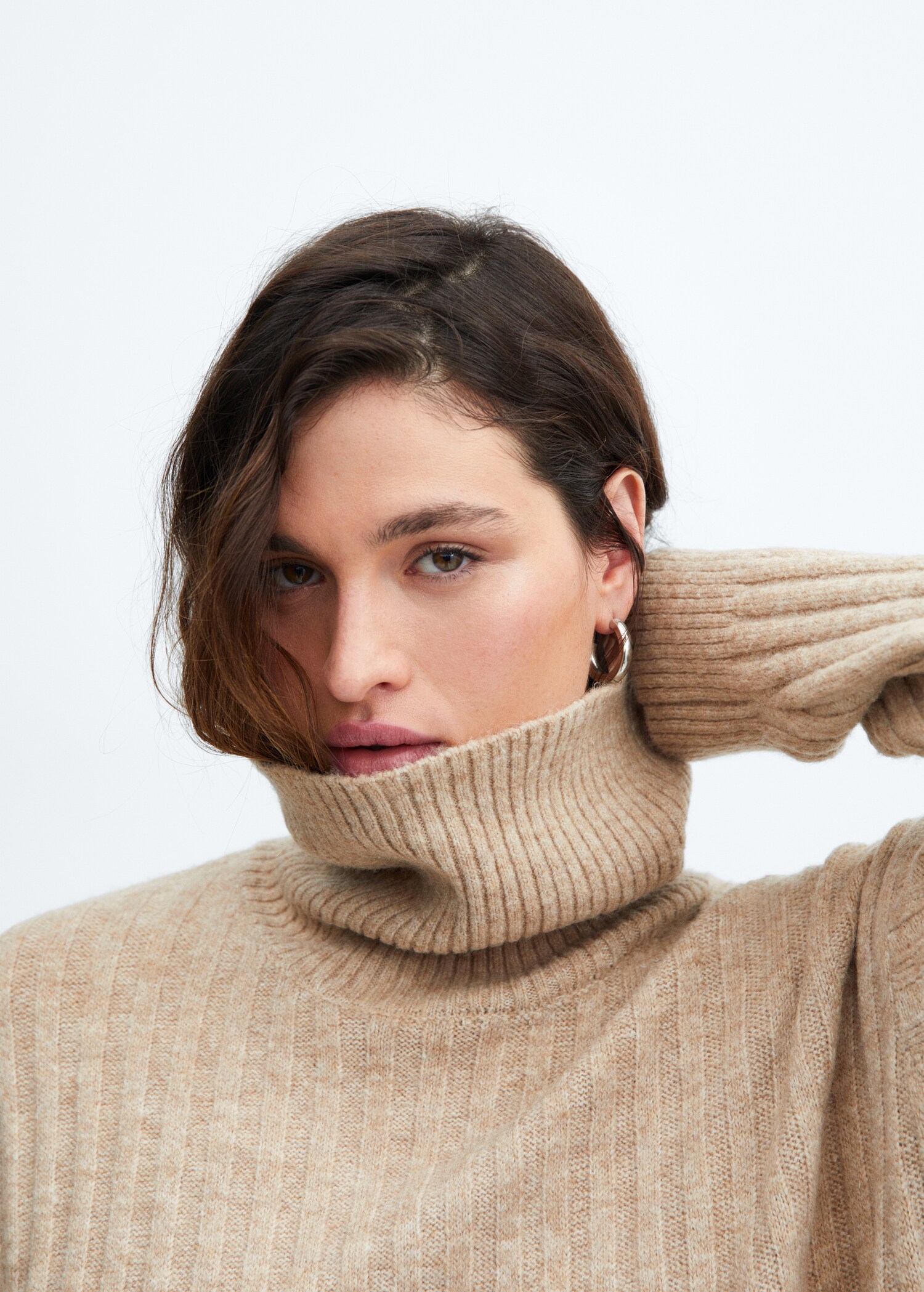 Ribbed turtleneck dress  - Details of the article 4