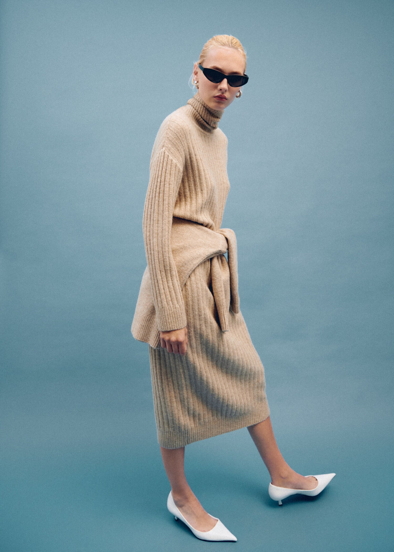 Ribbed turtleneck dress  - Details of the article 7