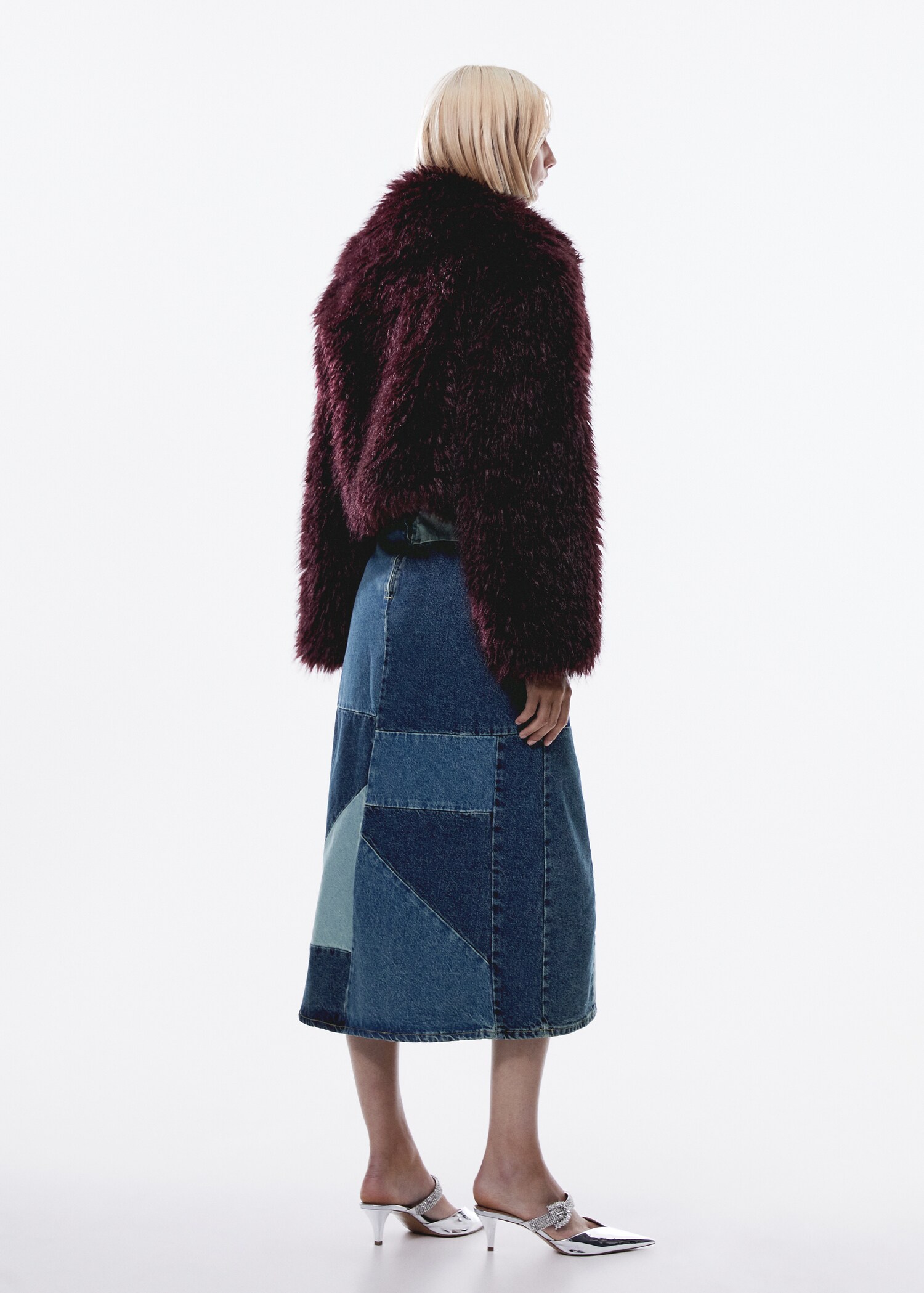 Veste courte imitation fourrure - Verso de l’article