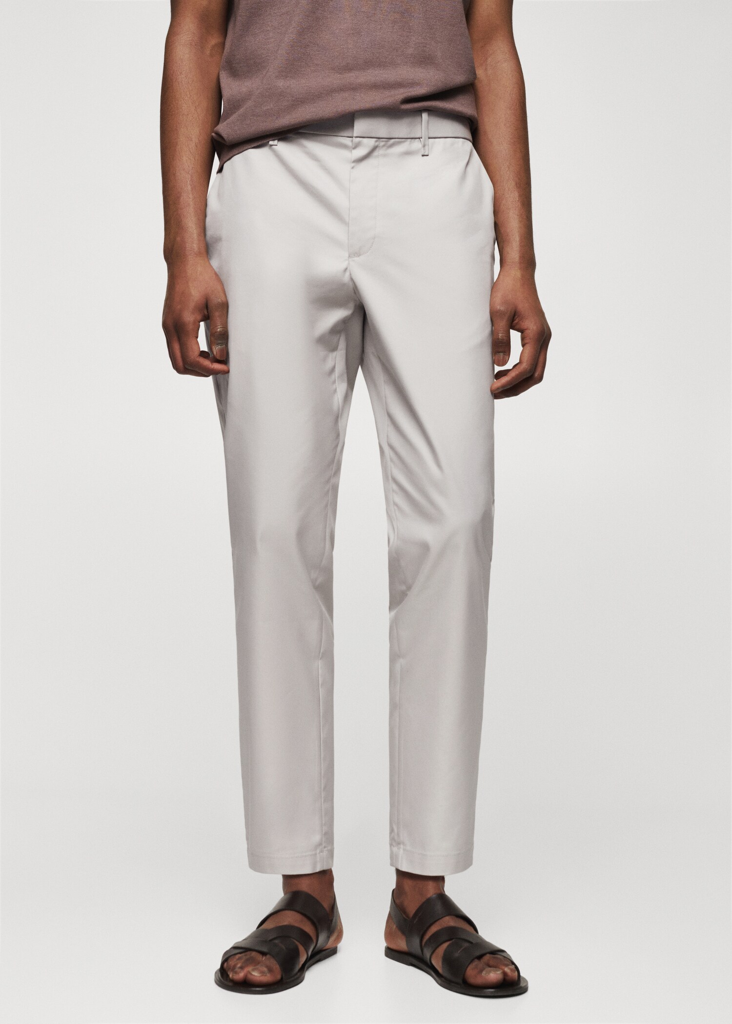 Pantalón slim fit algodón - Plano medio