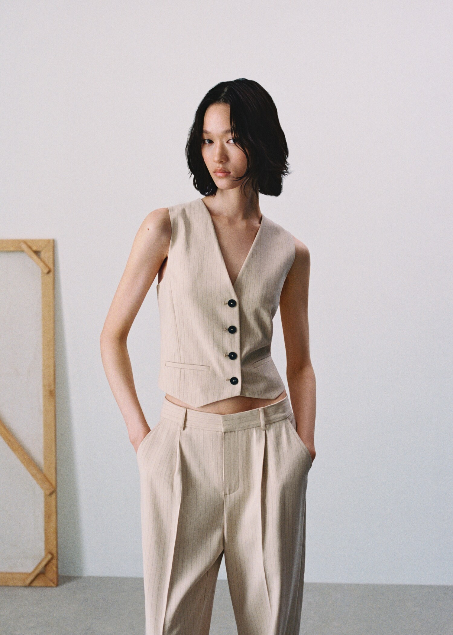 Pinstriped waistcoat - Details of the article 6