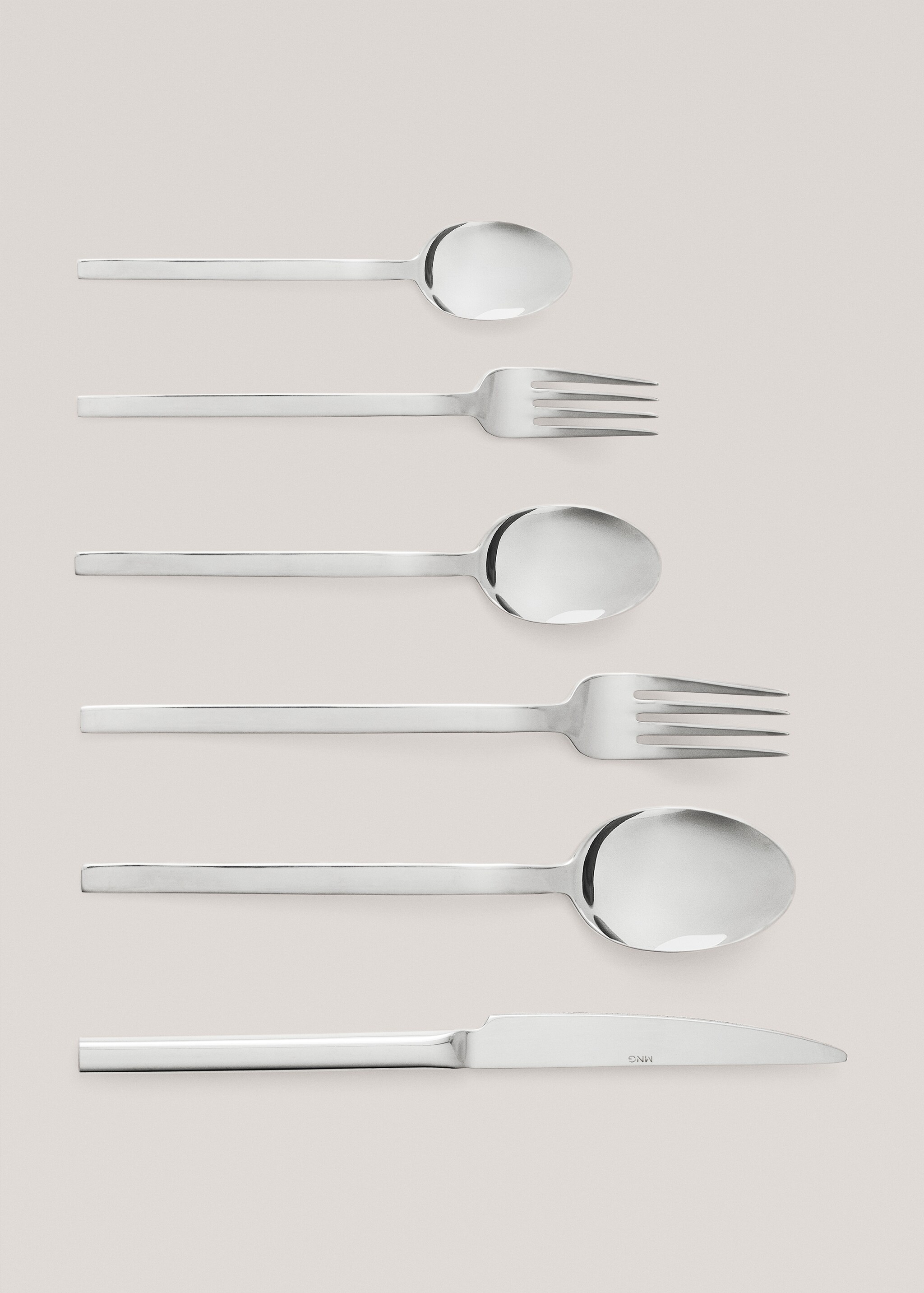 Pack of 4 100% steel forks - Details of the article 3