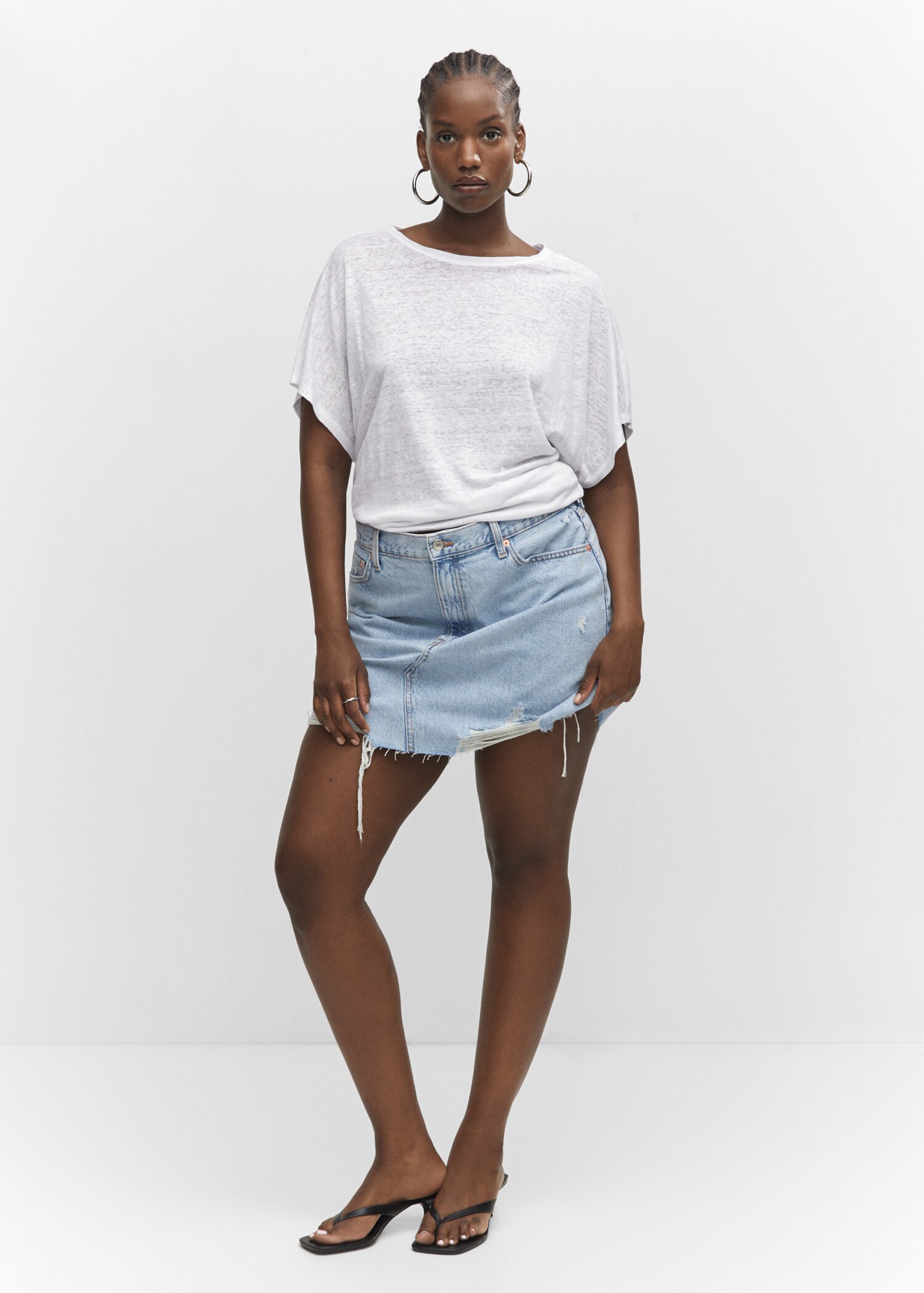 Oversized linen t-shirt - Details of the article 3