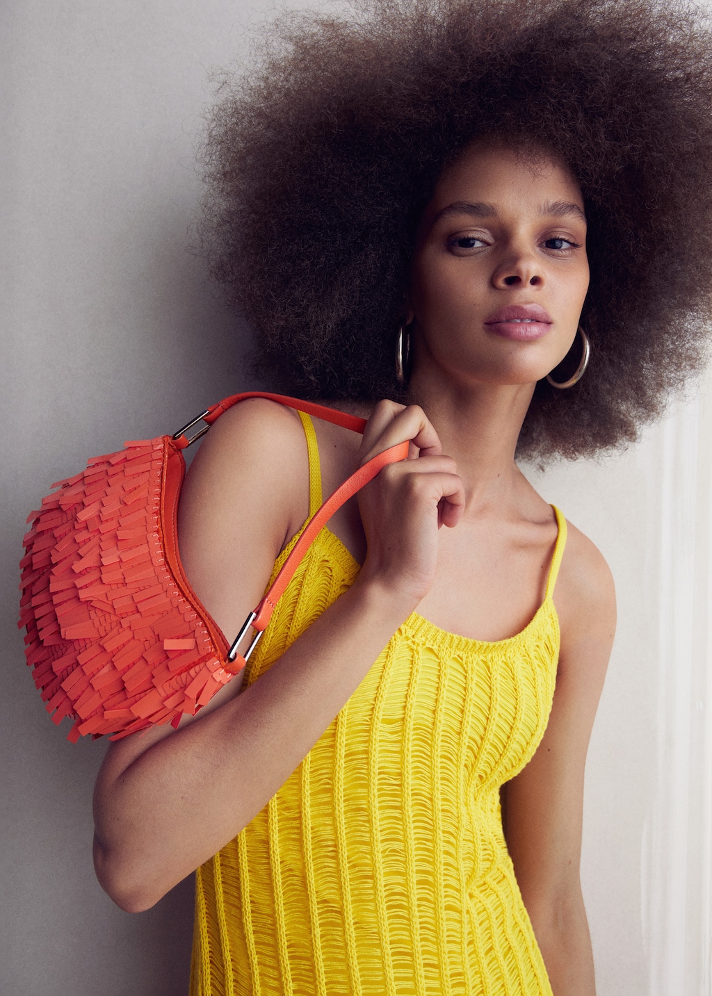 Fringed shoulder bag Women MANGO Montenegro