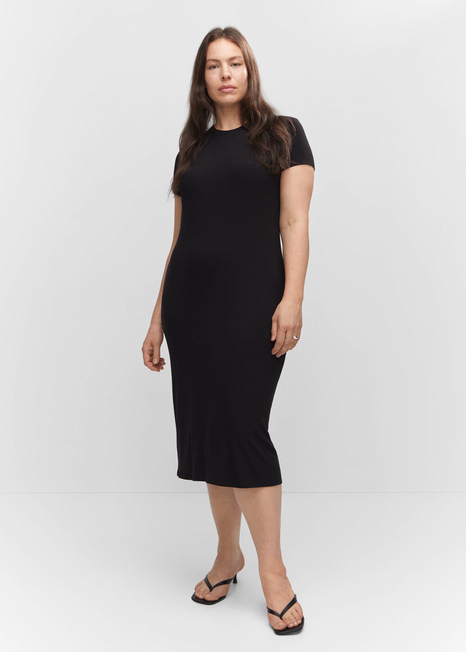 Midi-dress with slit - Details of the article 3