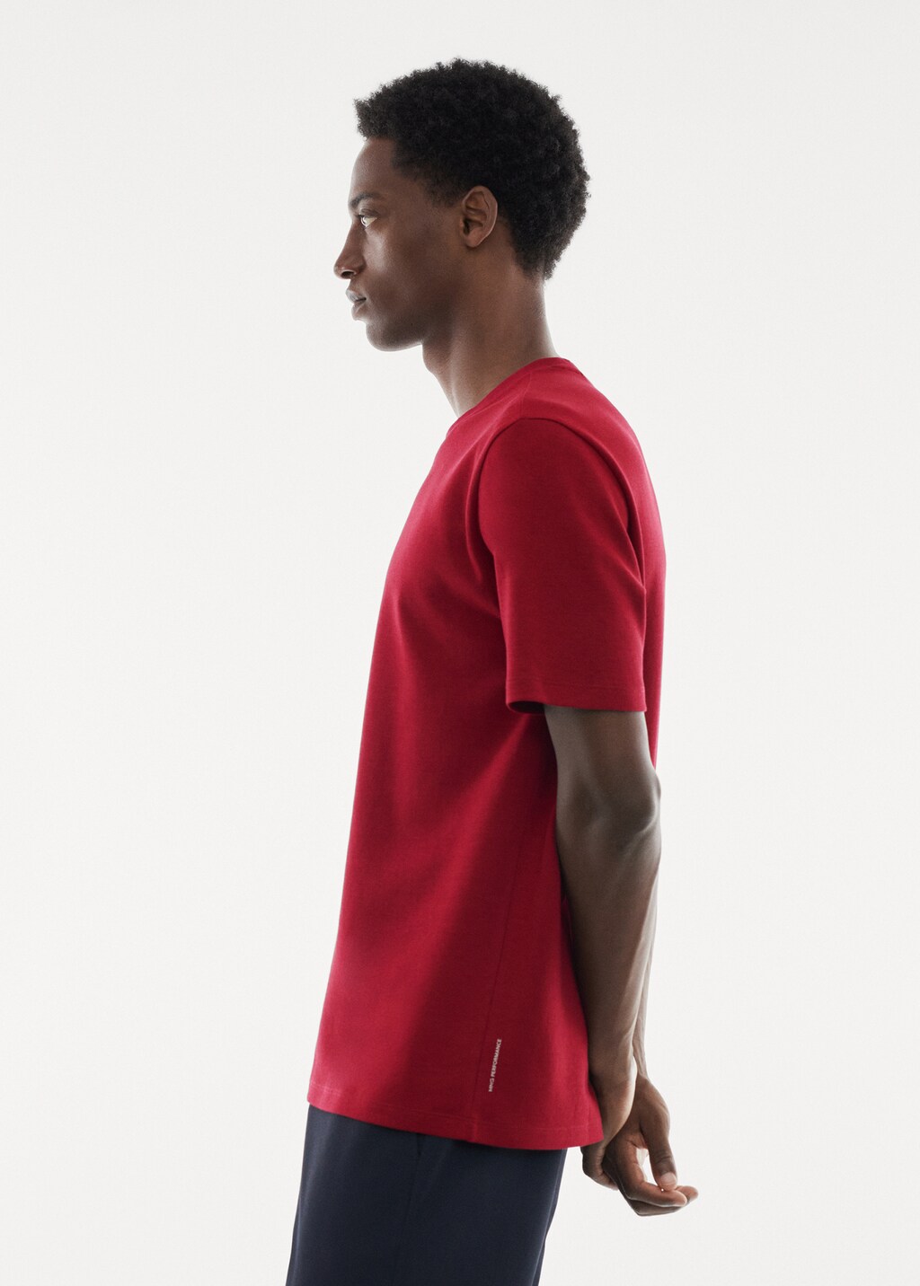 Ademend katoenen T shirt Heren MANGO Suriname