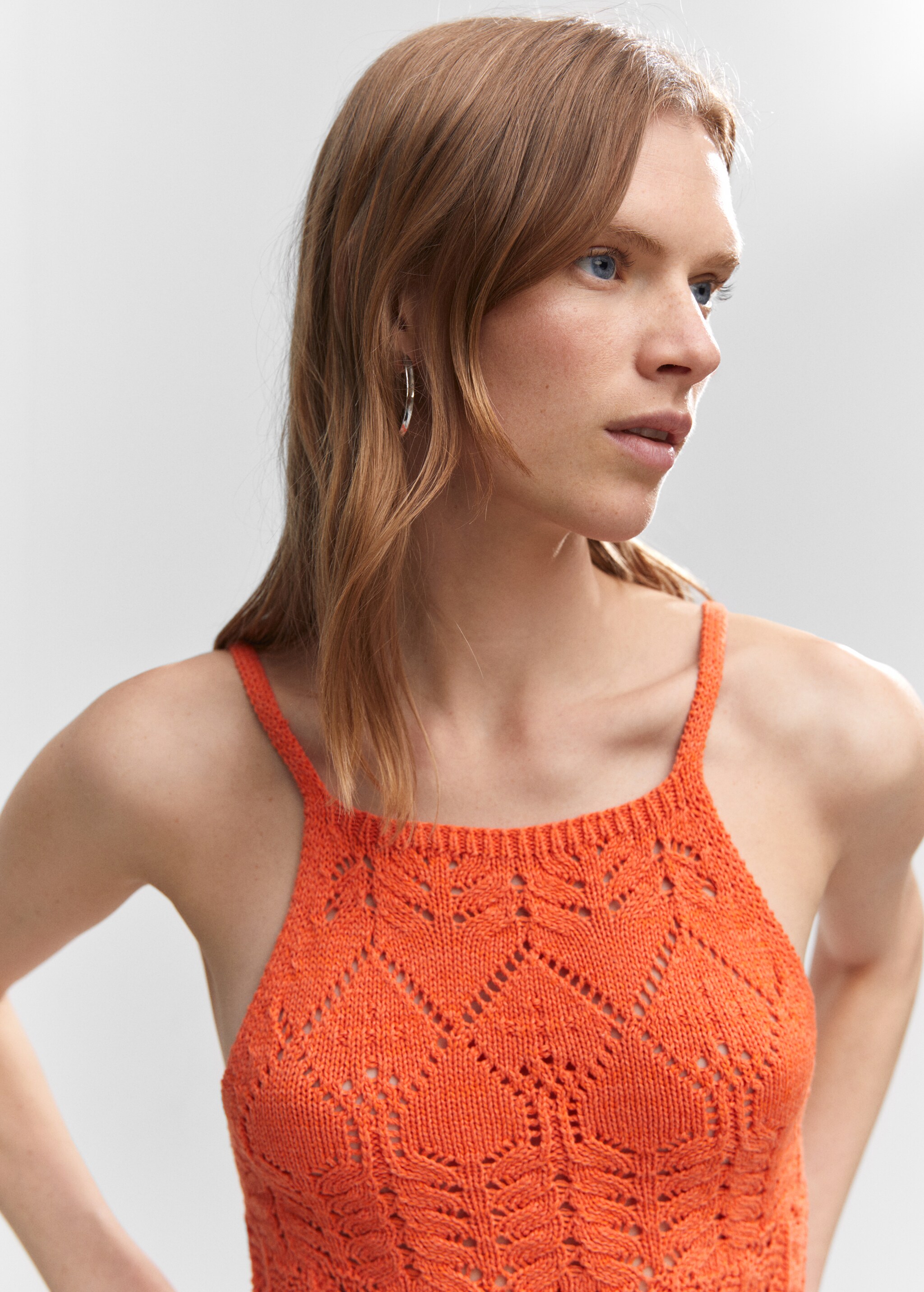 Halter-neck knitted dress - Details of the article 1