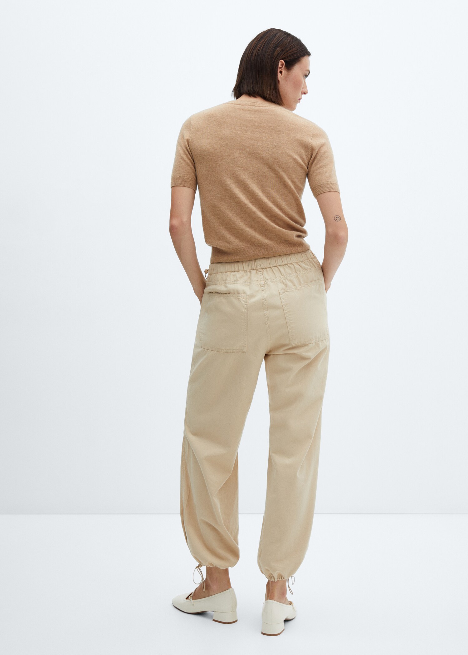Pantalón parachute  - Reverso del artículo