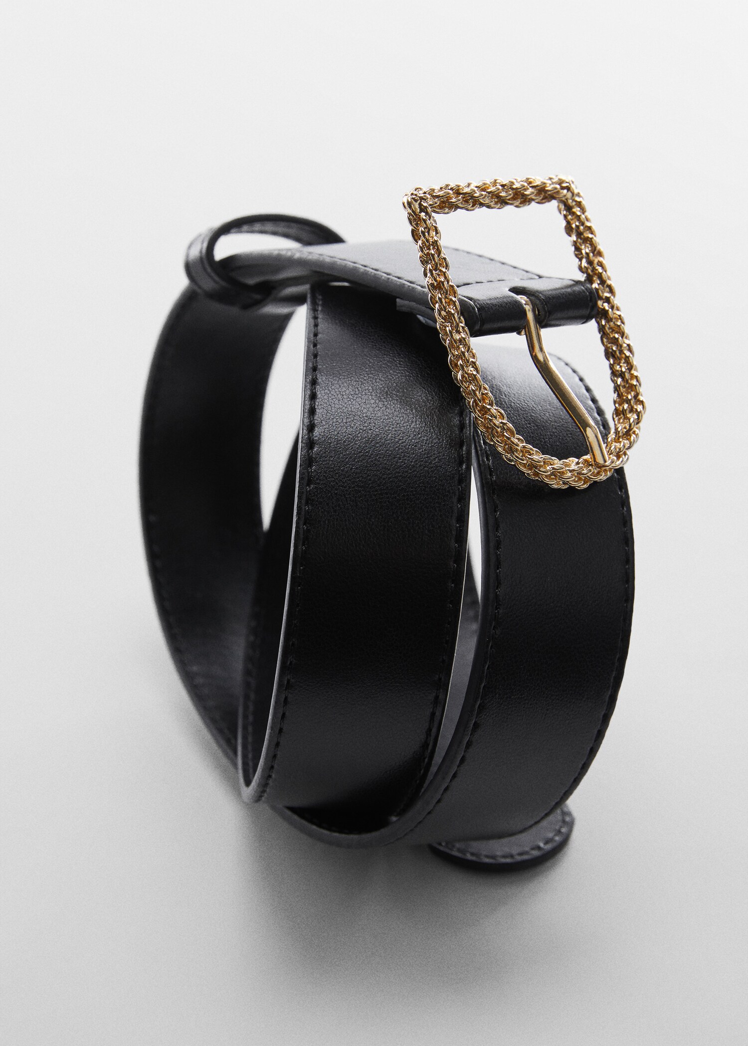 Braided belt with buckle - Details of the article 5