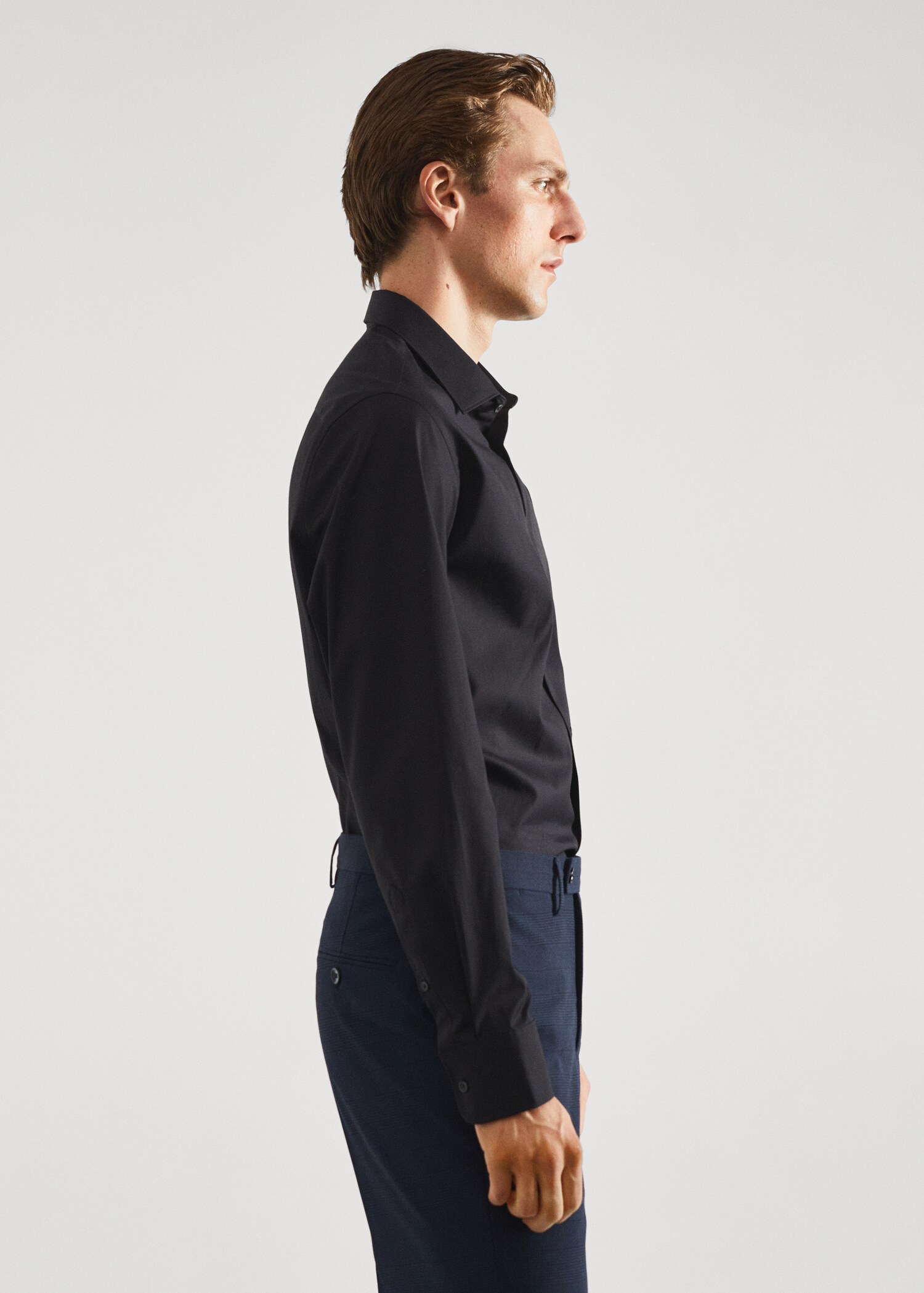 Slim Fit-Oberhemd aus Baumwoll-Popeline - Detail des Artikels 2