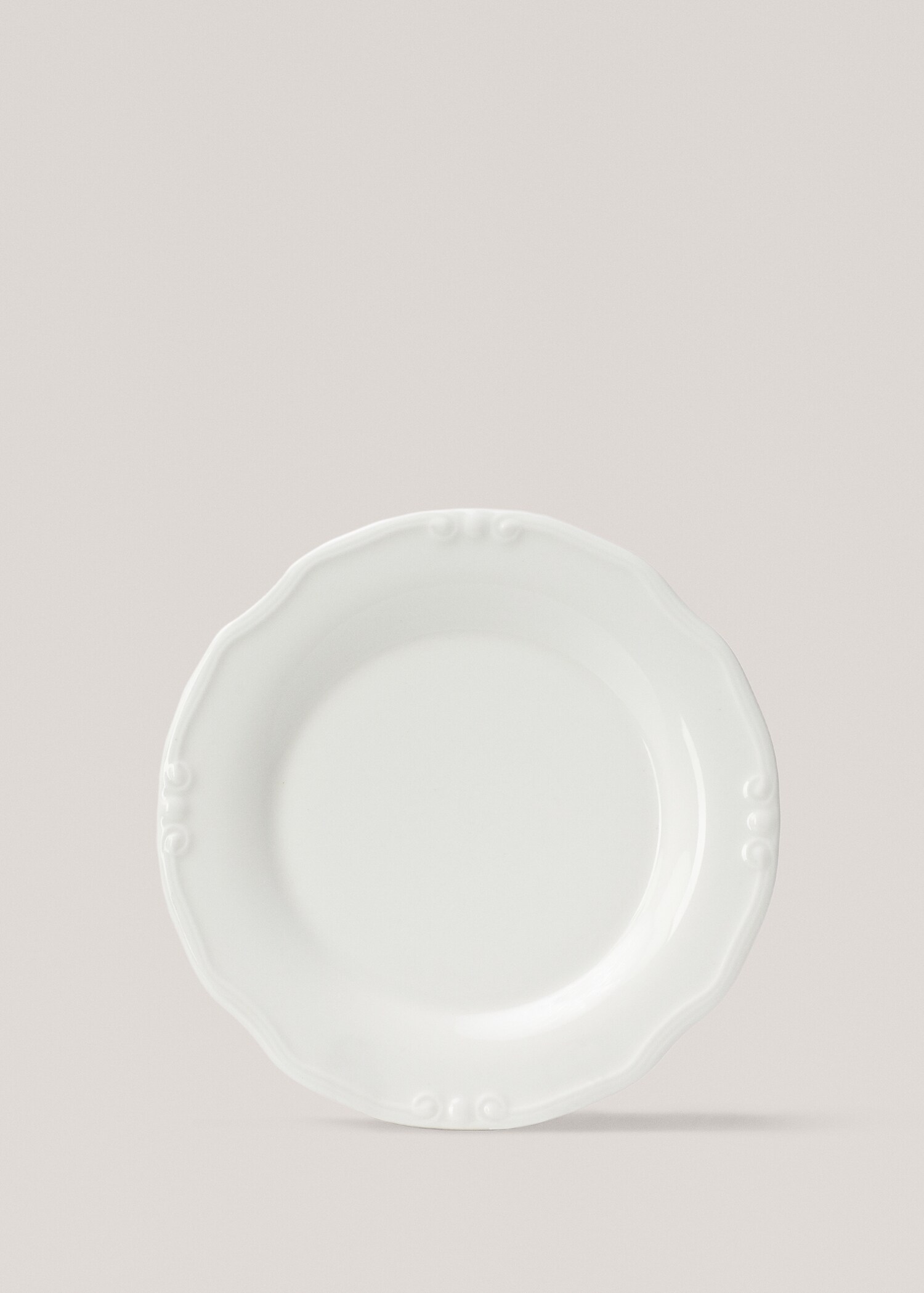 Porcelain romantic flat plate - Article without model