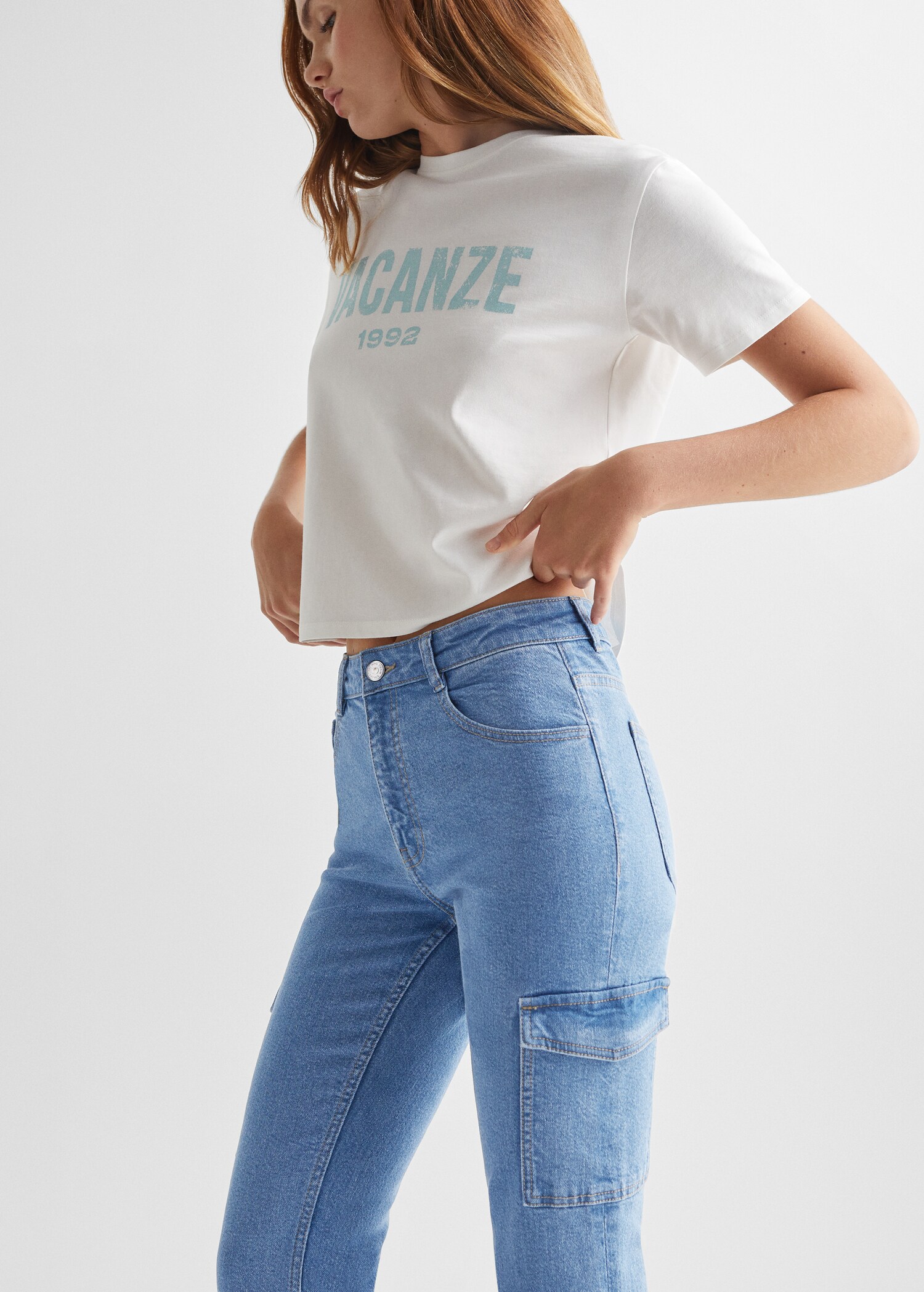 Jeans flare cargo - Plano medio
