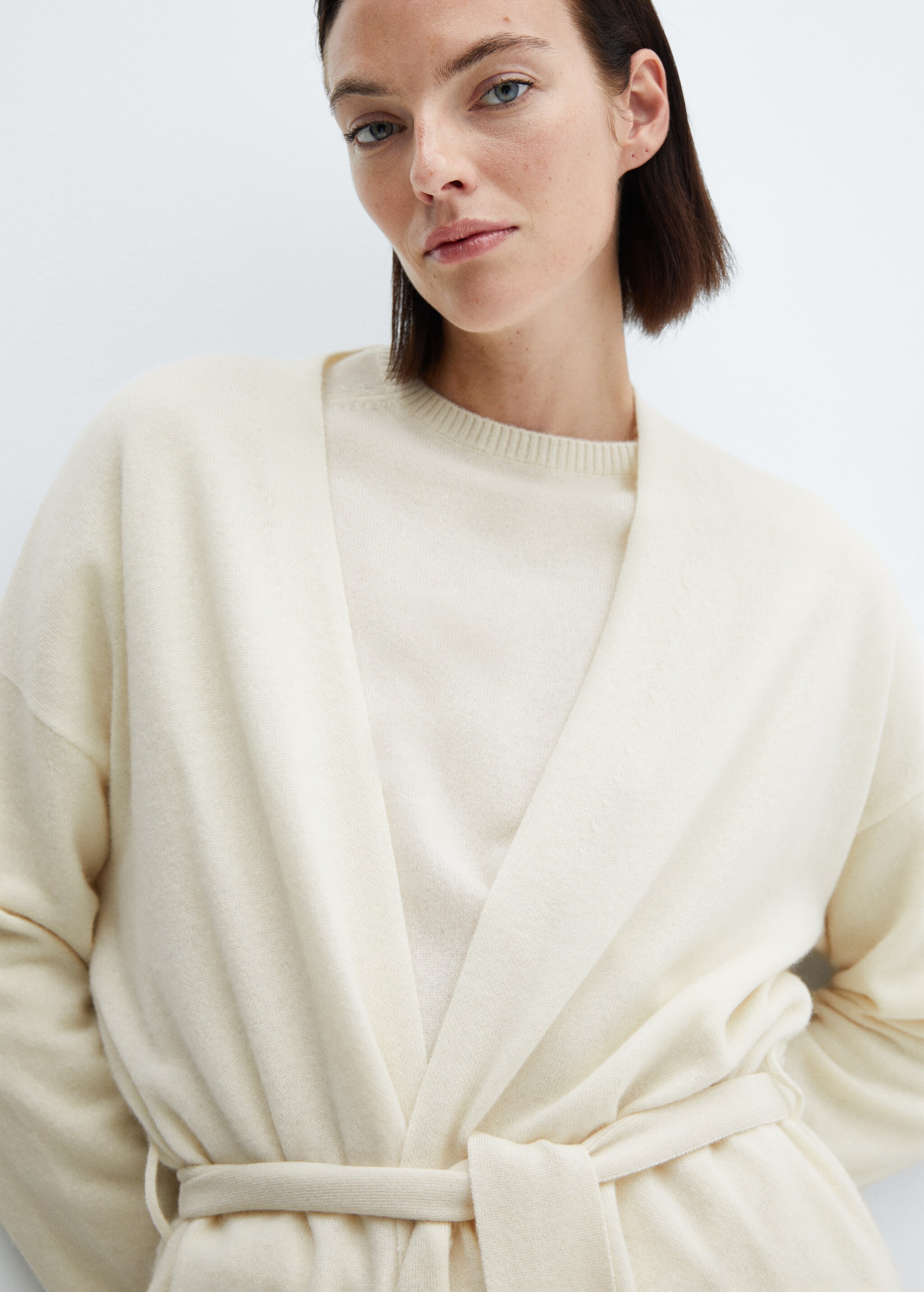 100% cashmere cardigan - Details of the article 4