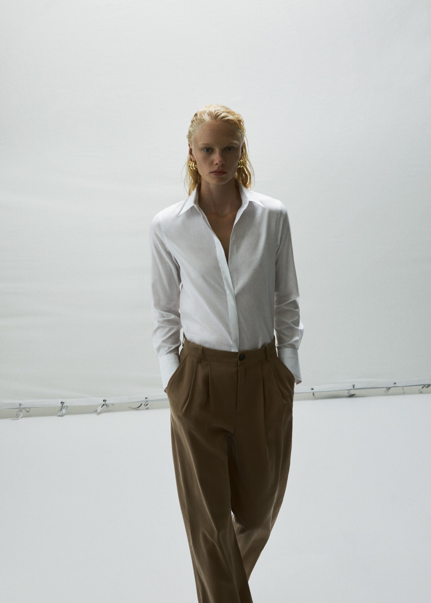 Wideleg pleated trousers - Details of the article 7