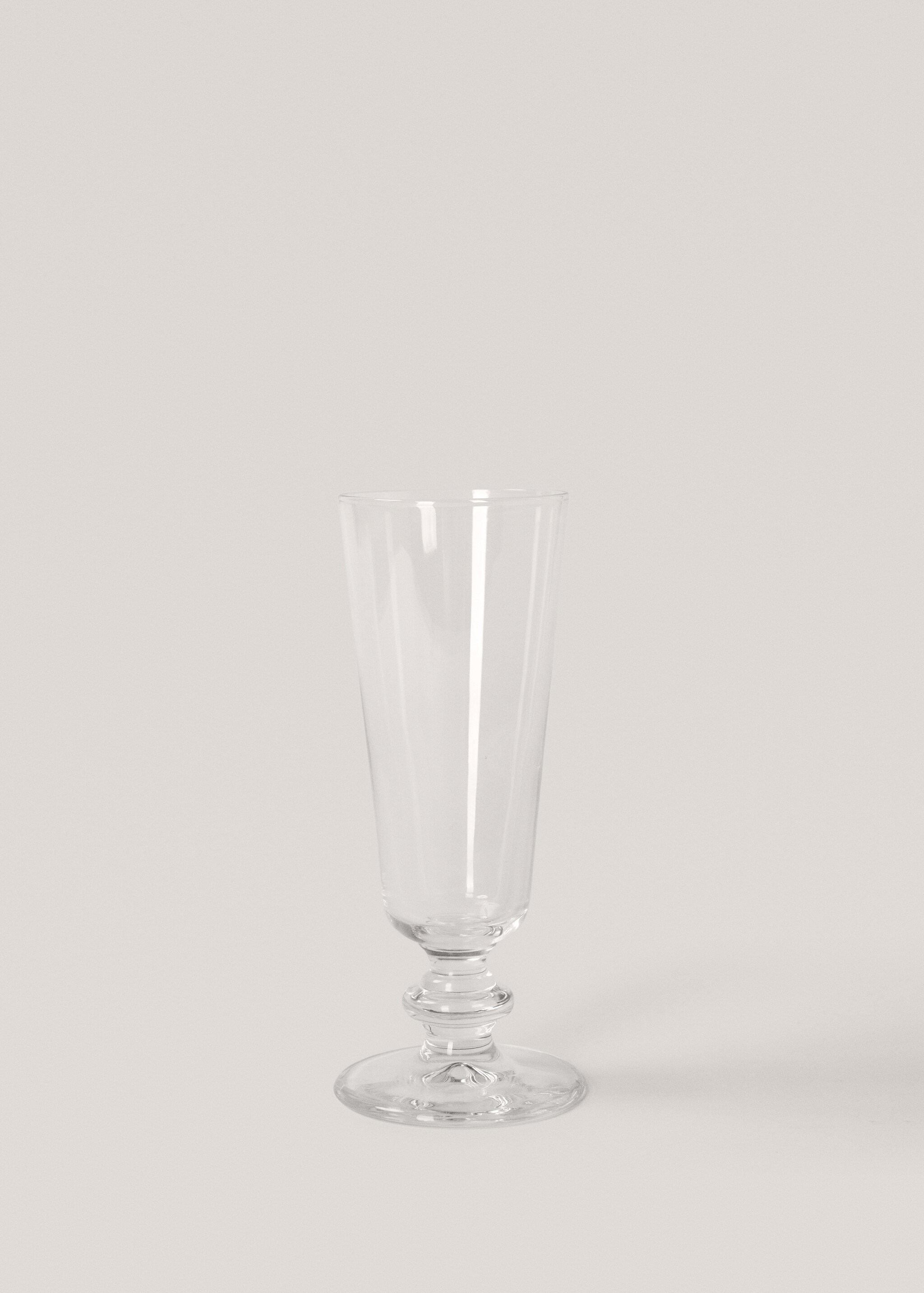 Kieliszek szklany - Artykuł bez modela/modelki