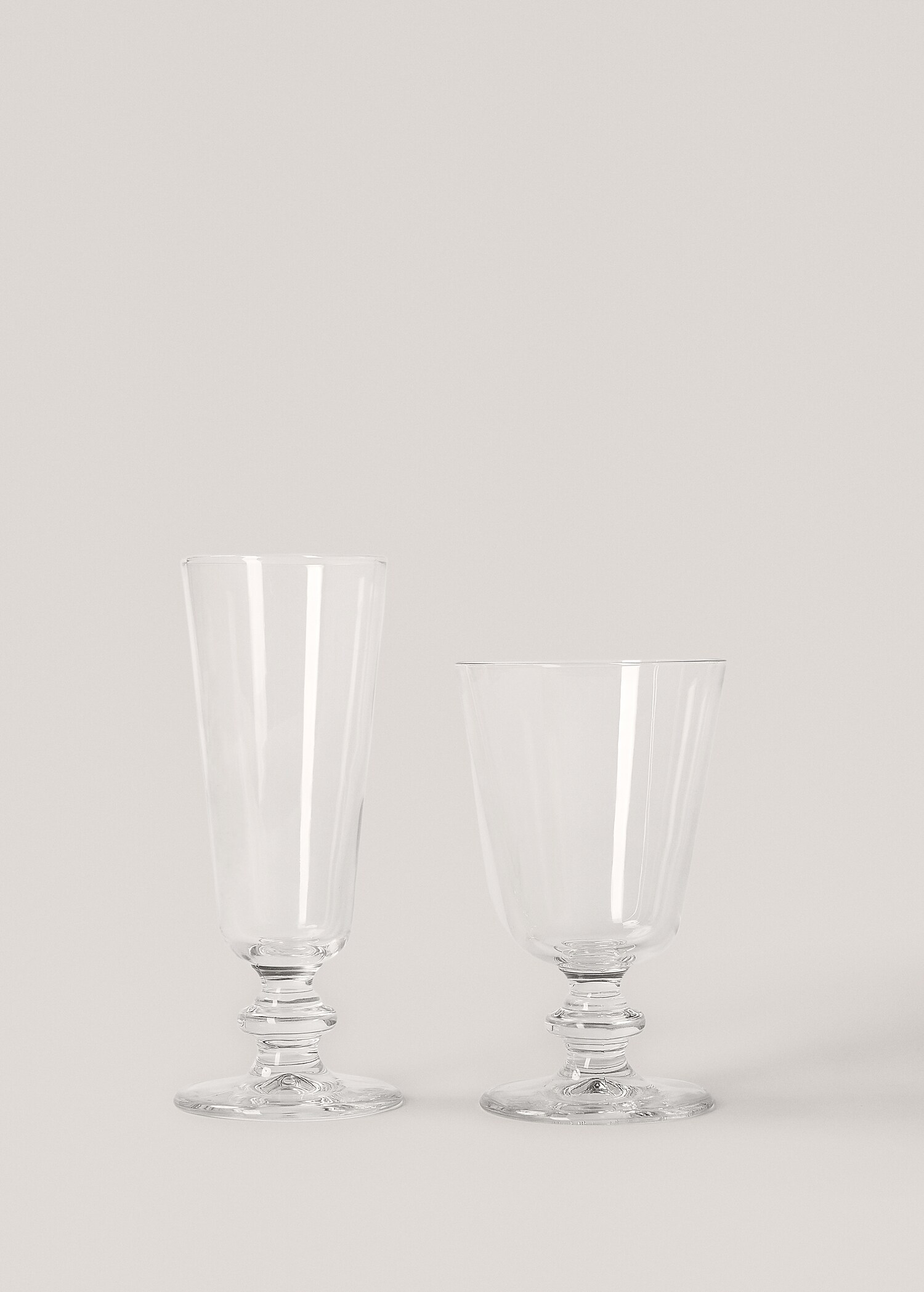 Stem glass - Details of the article 4