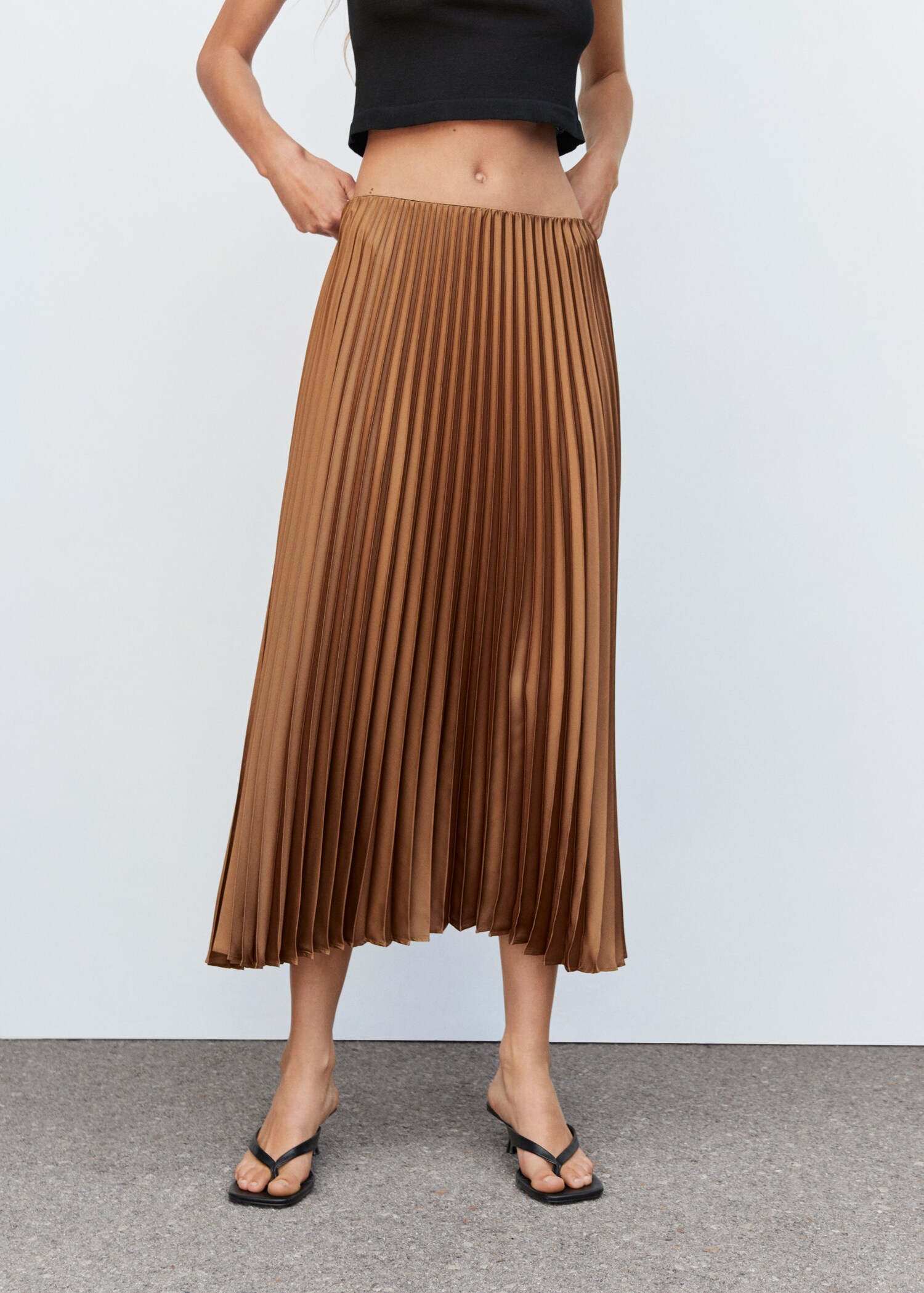 Falda midi plisada - Reverso del artículo