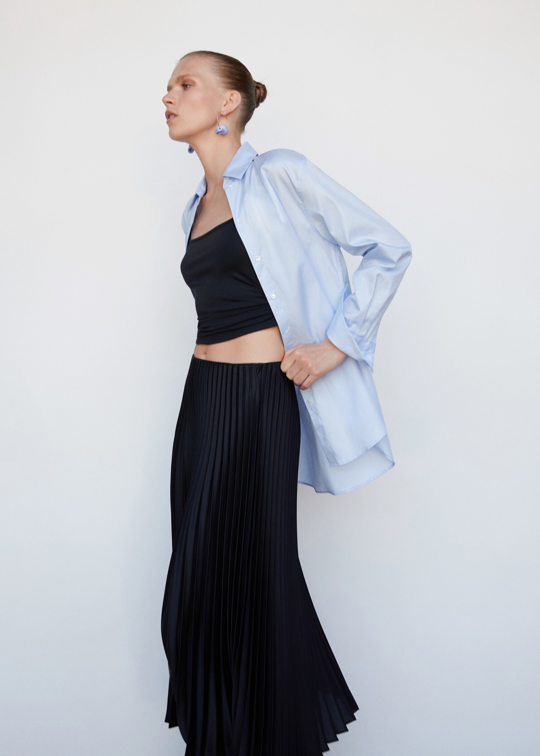 Pleated midi skirt - Details of the article 1