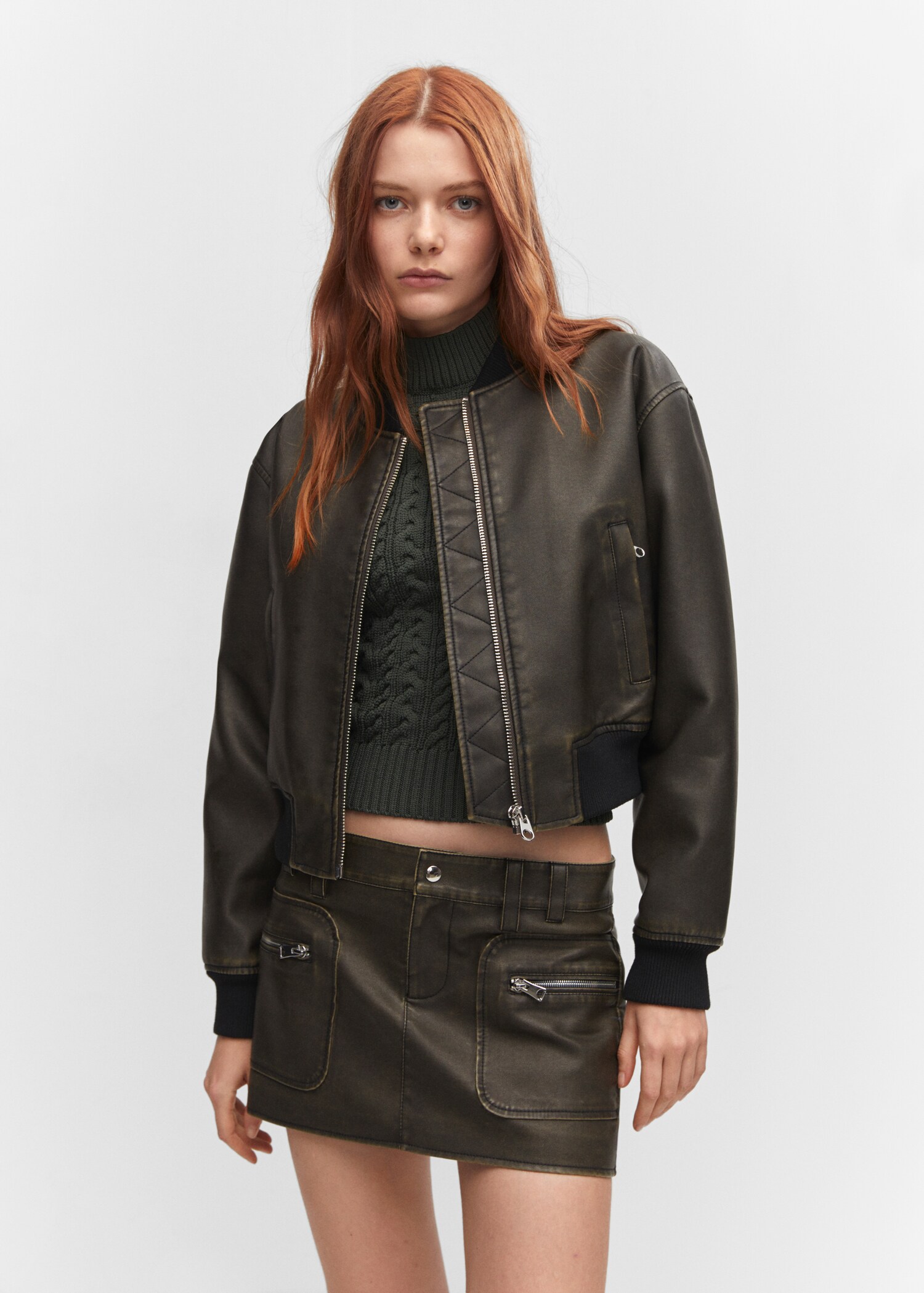 Worn-effect leather skirt - Medium plane