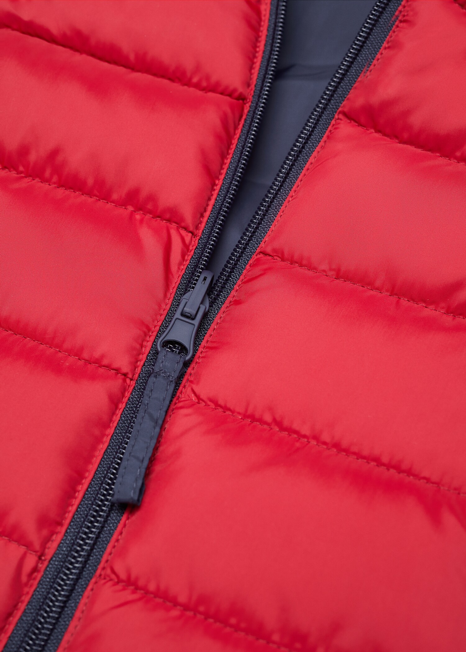 Quilted reversible anorak - Details of the article 0