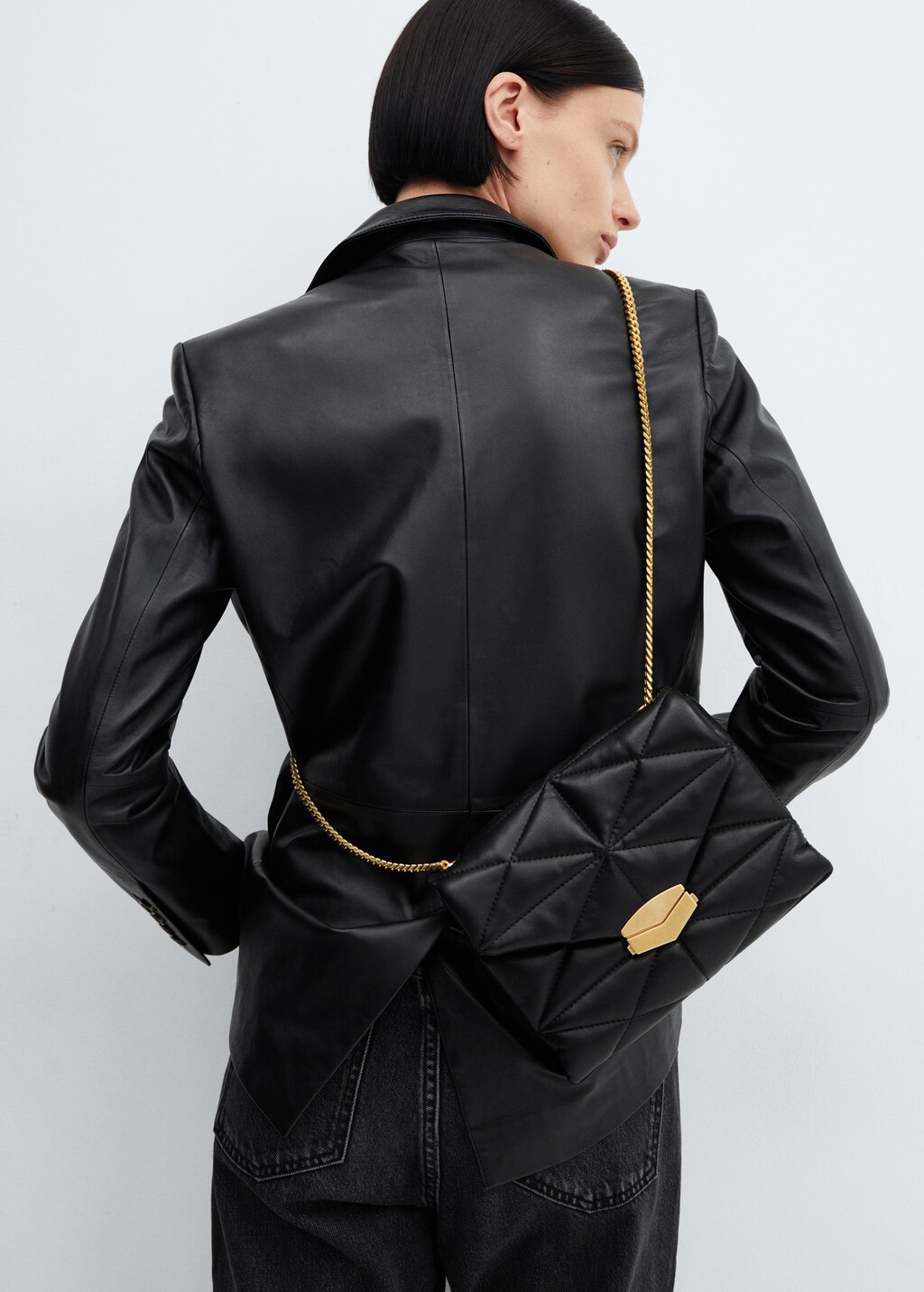 BRAND BAG ブランド・バッグ 2011 秋冬 Quilted bag with flap - Women | MANGO Japan