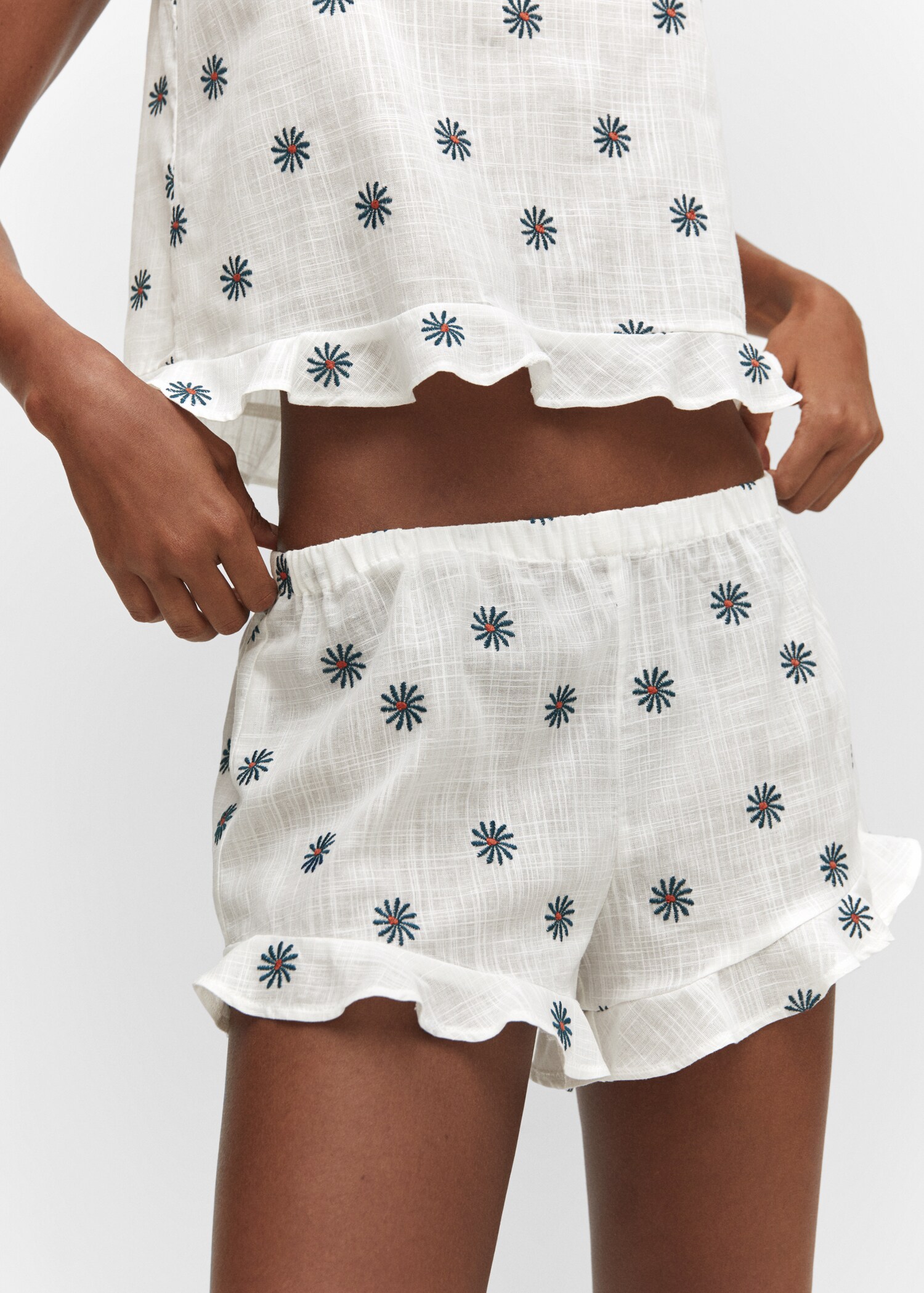 Shorts pijama bordado flores - Details of the article 1