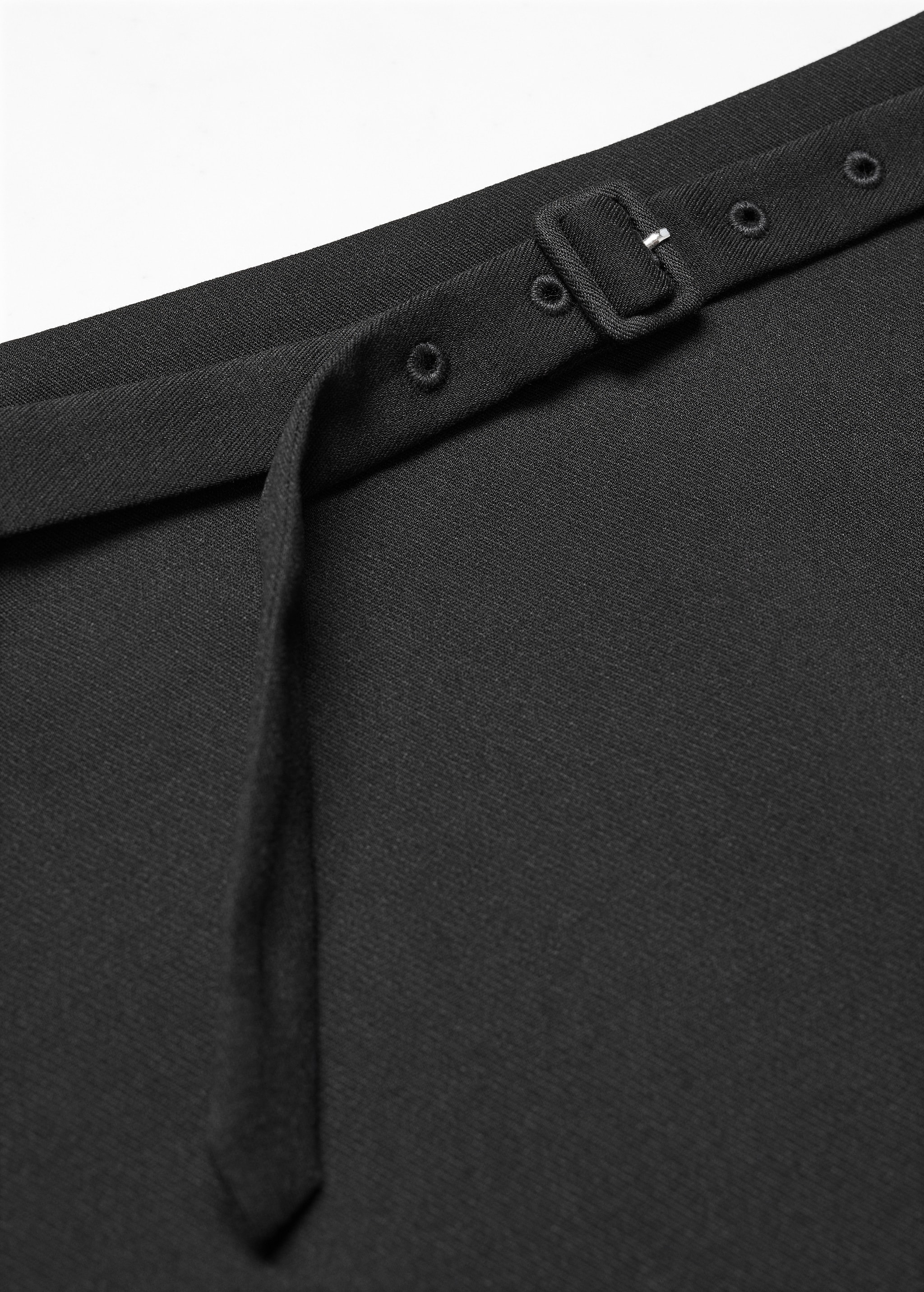 Straight mini-skirt with belt - Detaliu al articolului 8