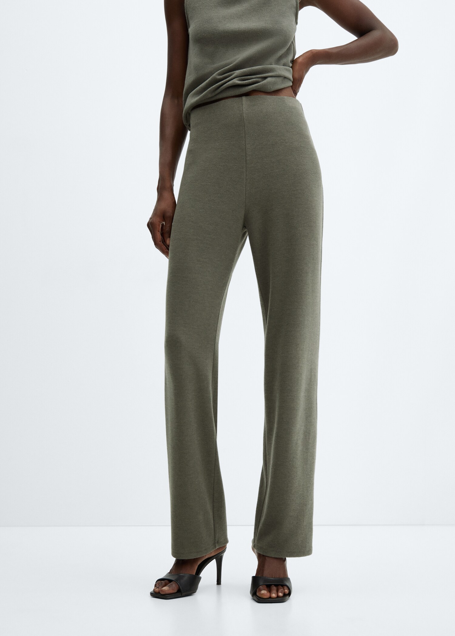 Straight knitted trousers - Medium plane