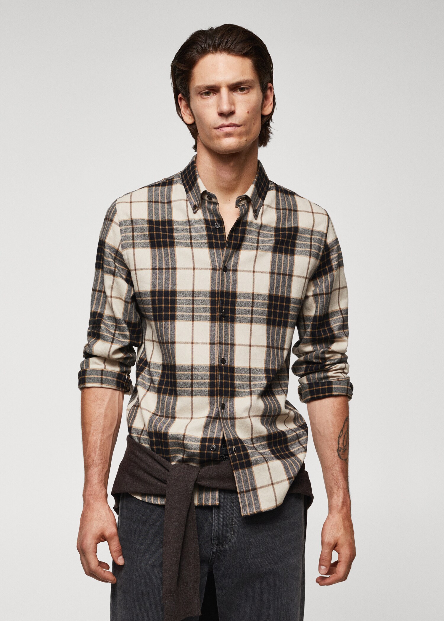 Camisa regular fit franela cuadros - Plano medio