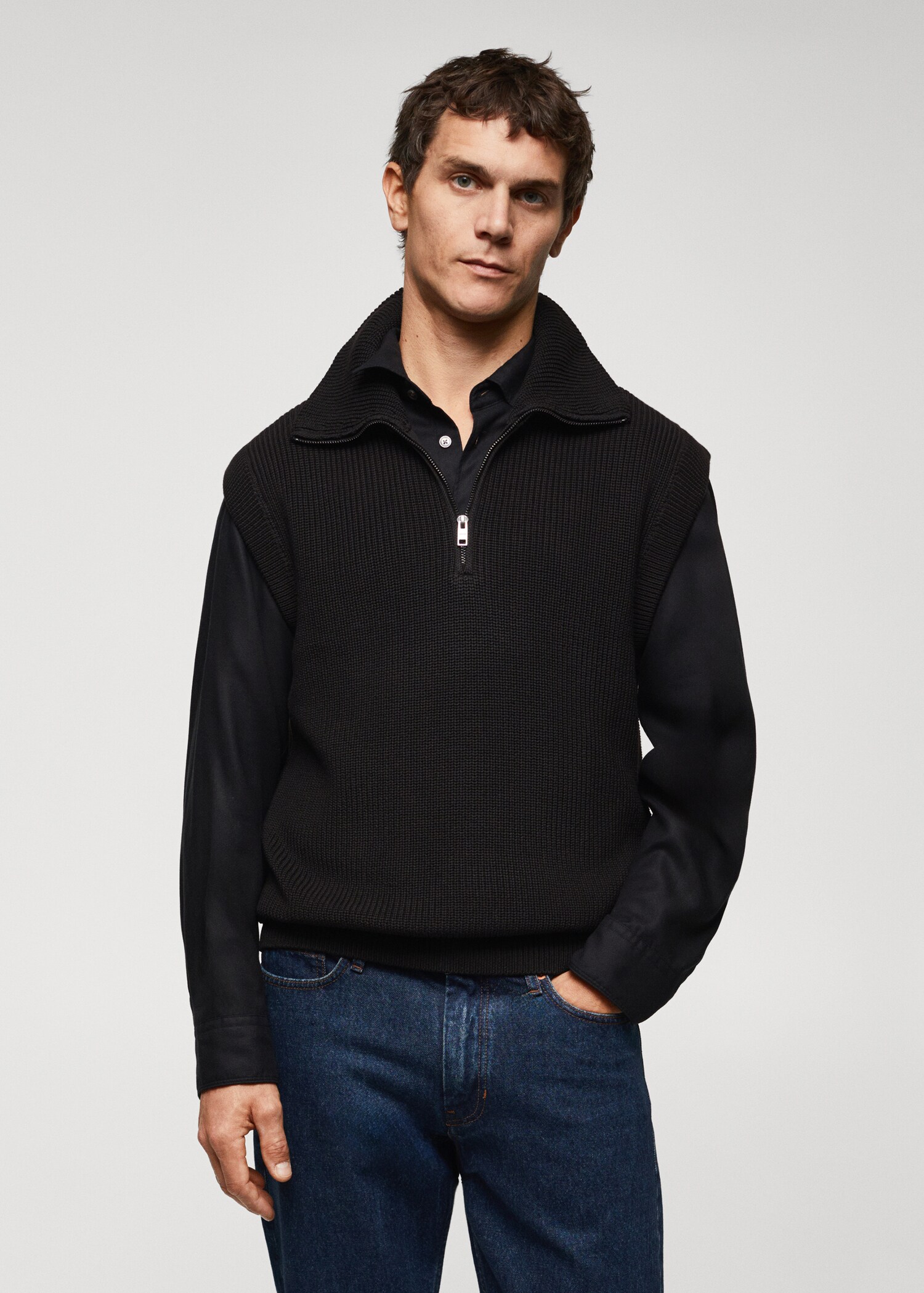 Perkins-collar gilet with zip  - Medium plane