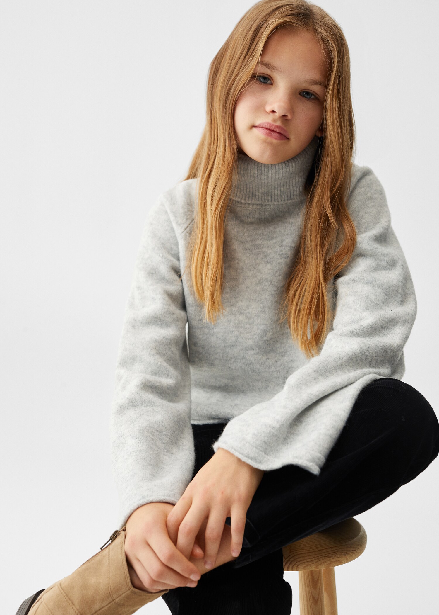 Turtleneck knit sweater - Details of the article 2