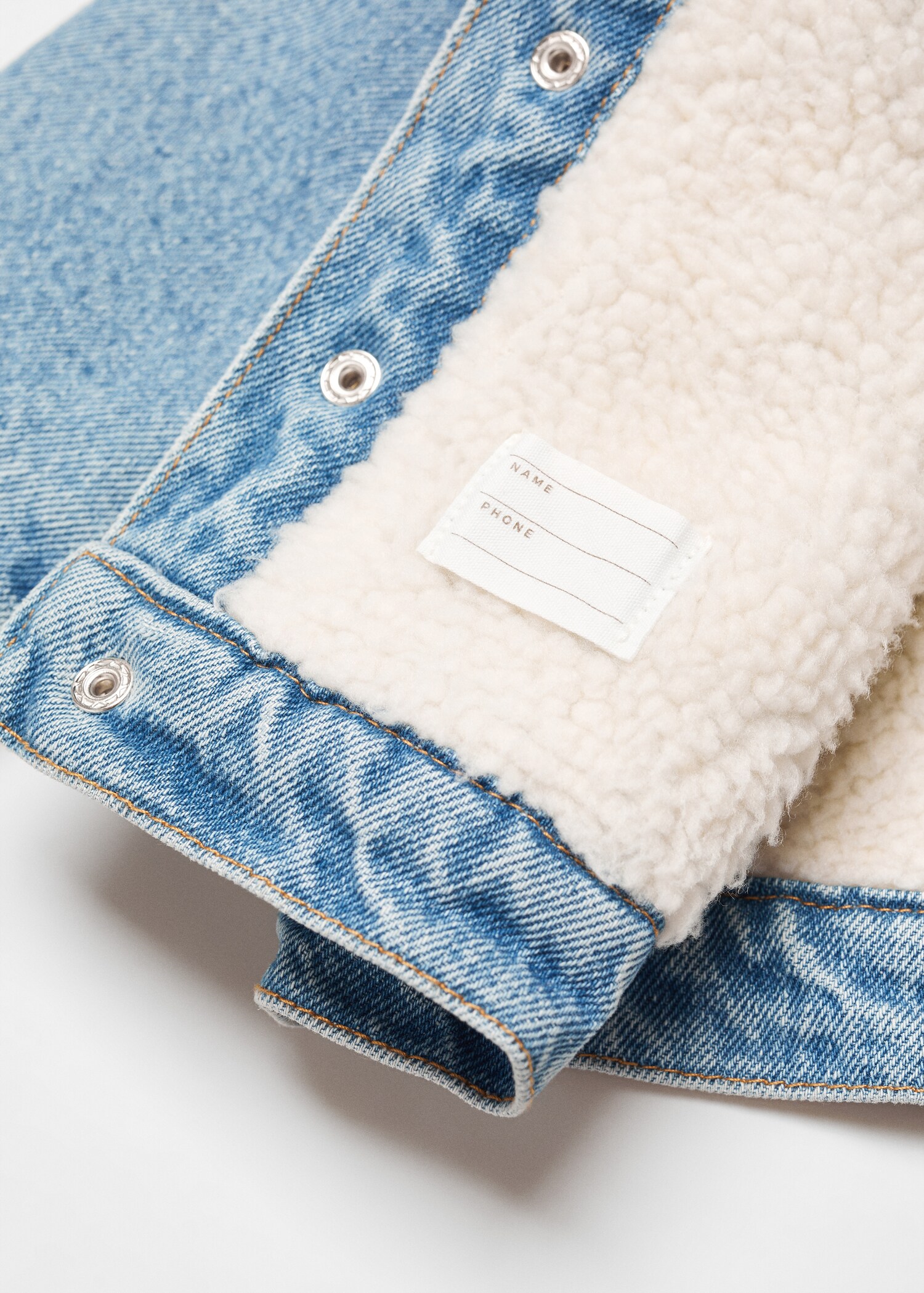 Jacket with shearling-effect lining - Details of the article 0