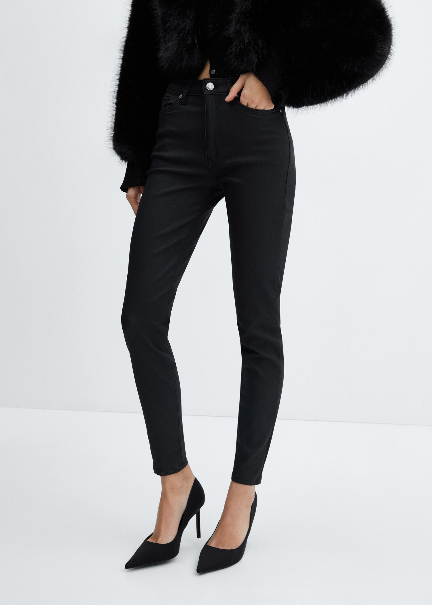 Jean skinny taille haute enduit - Plan moyen