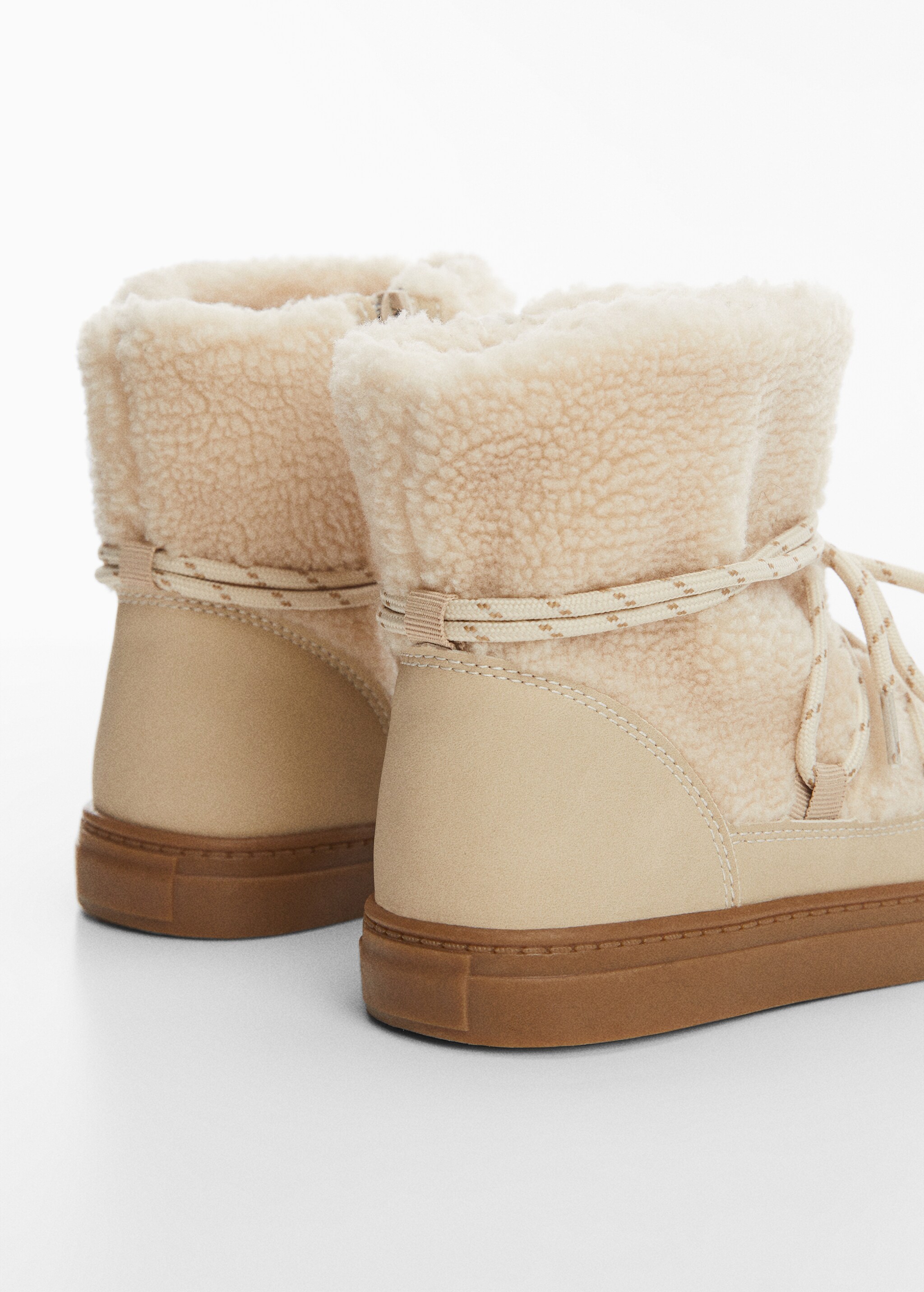 Shearling lace boots - Details of the article 1