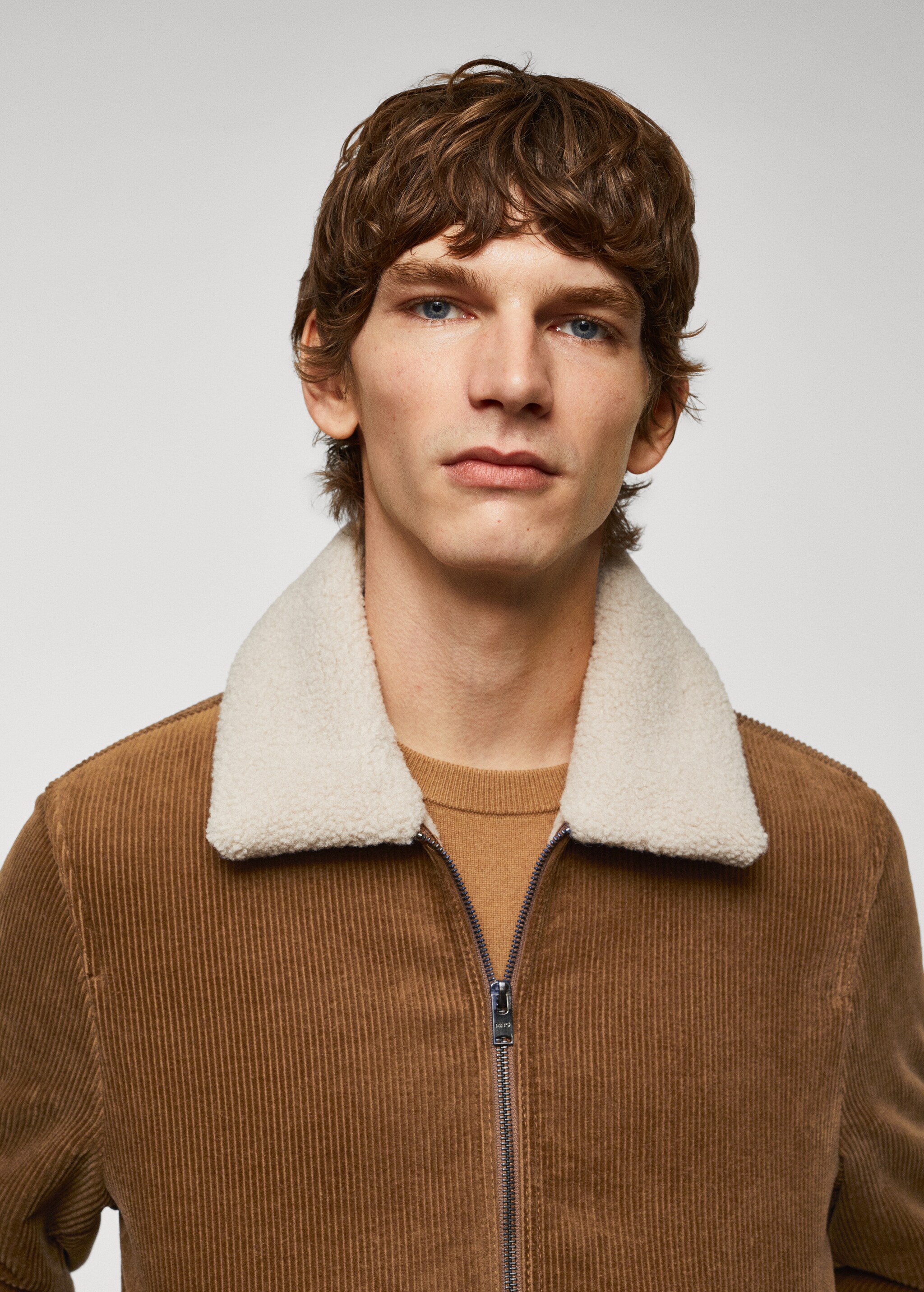 Faux shearling inner corduroy jacket - Details of the article 1