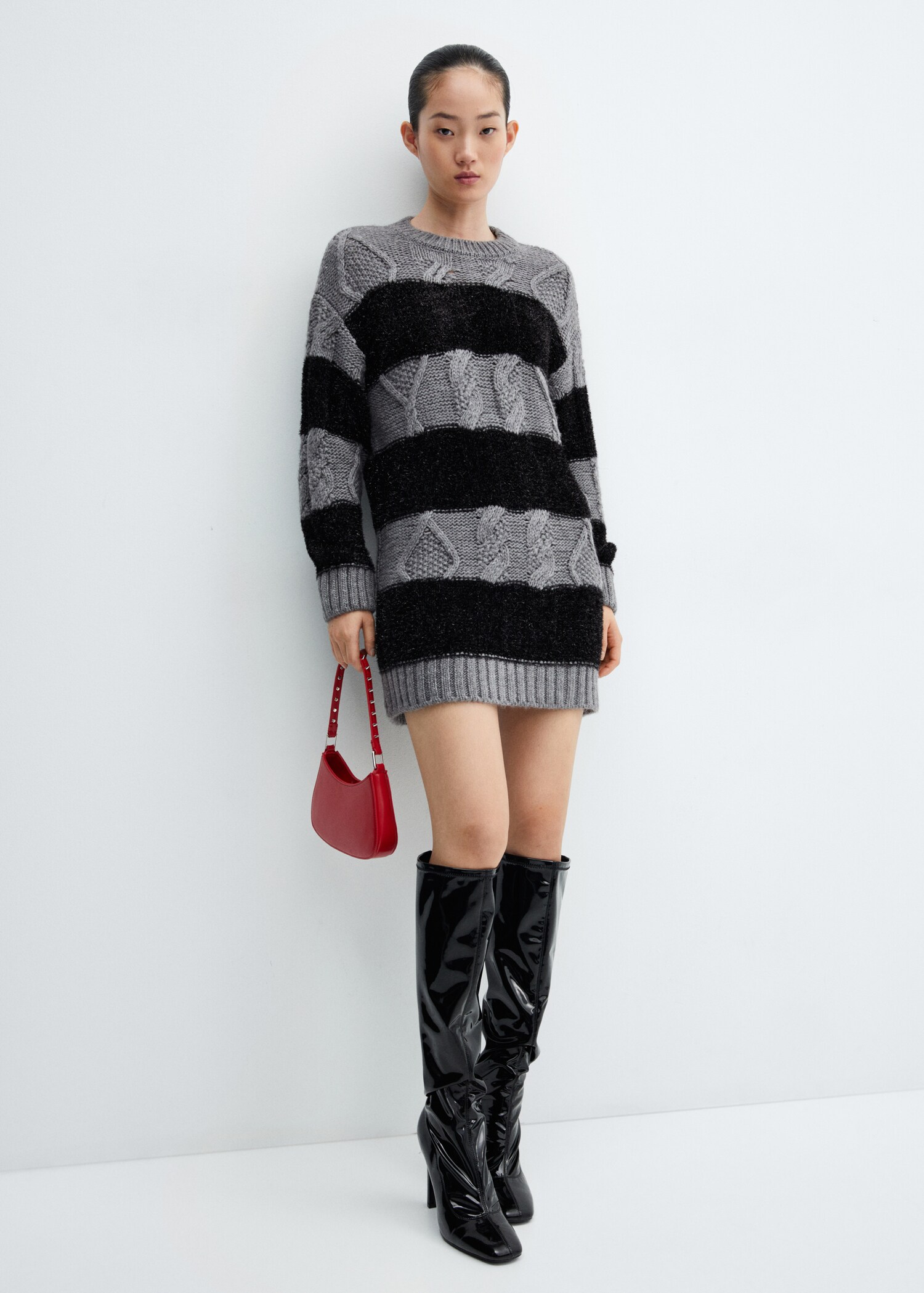 Striped sweater dress - Details of the article 2