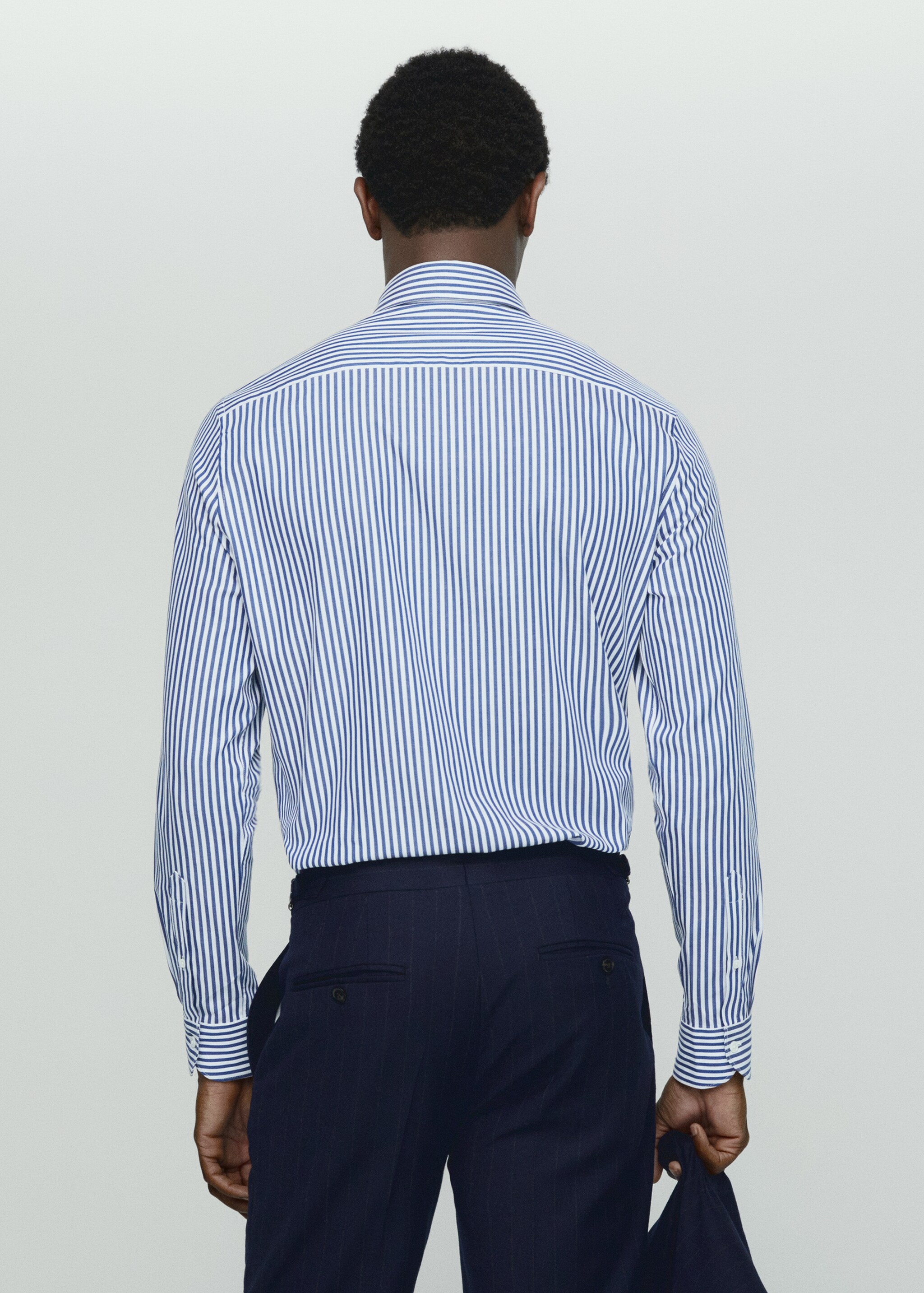 100% cotton striped shirt - Spatele articolului