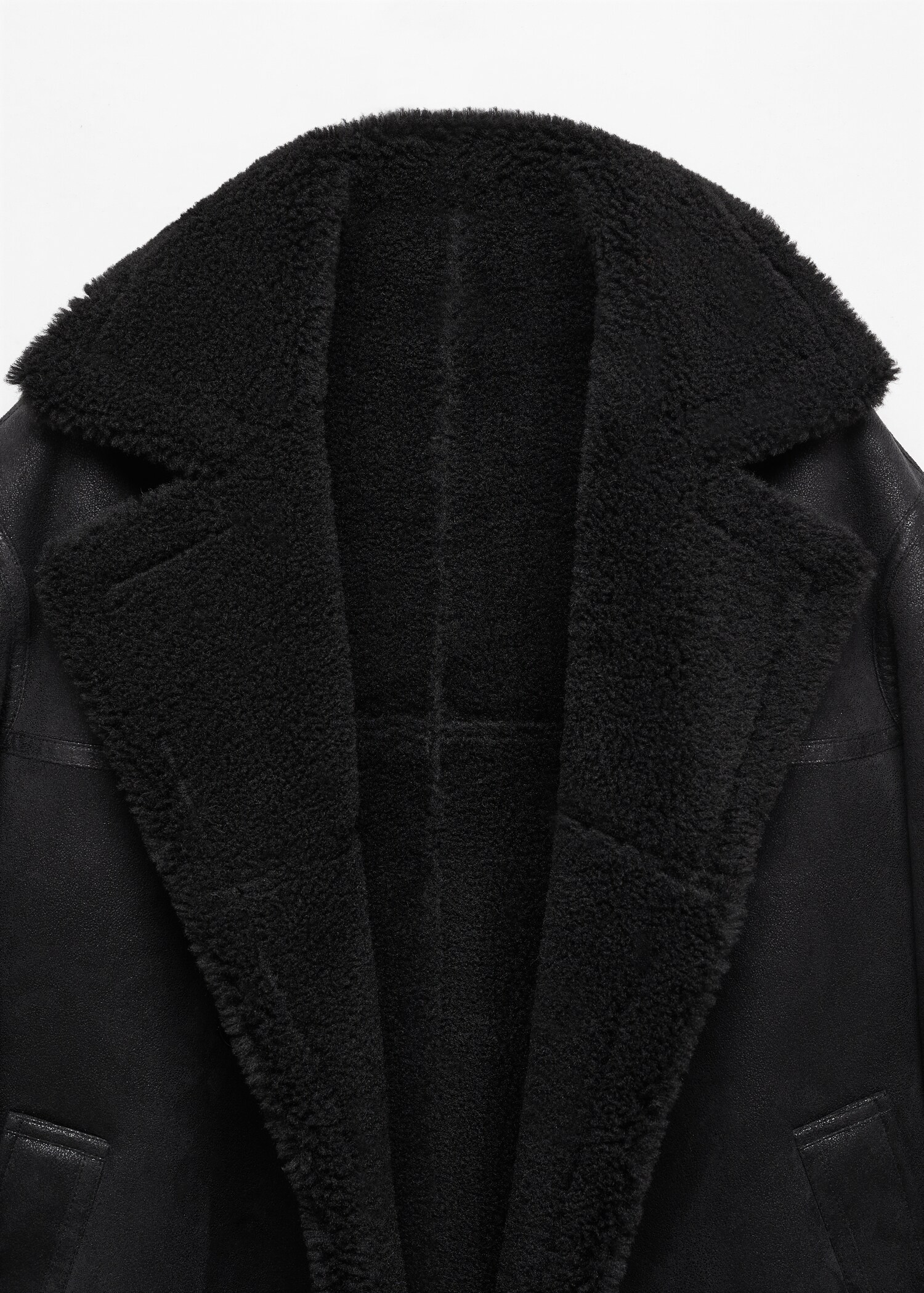Shearling-lined fur-effect coat - Details of the article 8
