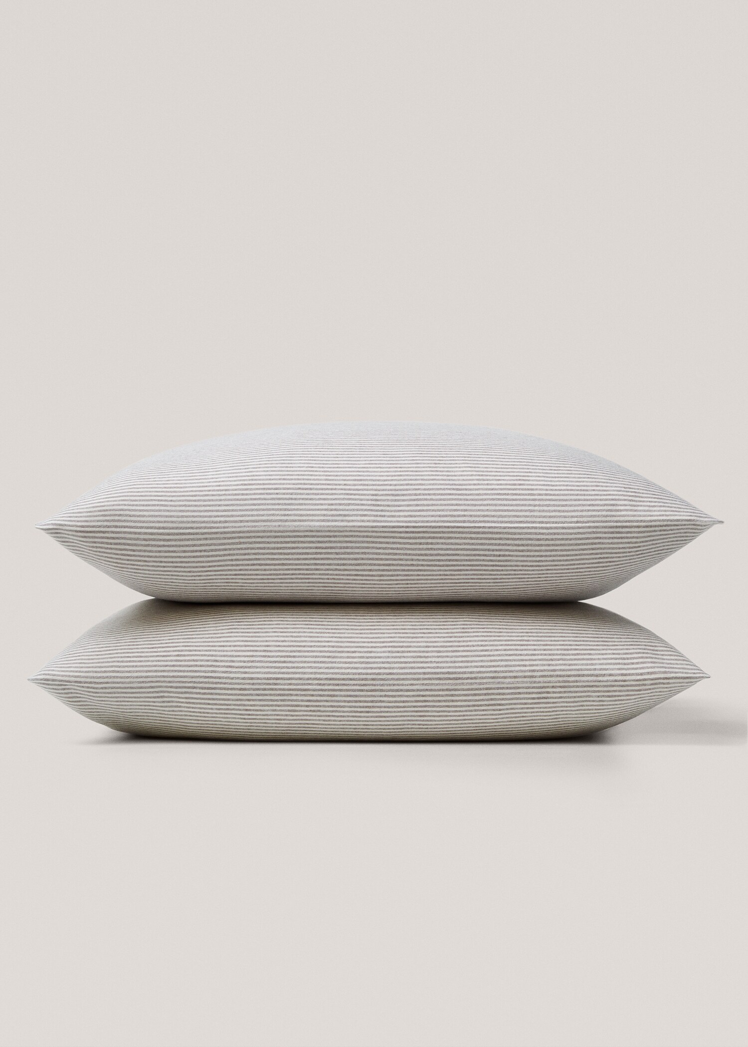 Striped flannel pillow case 60x60cm (Pack of 2) - Details of the article 3